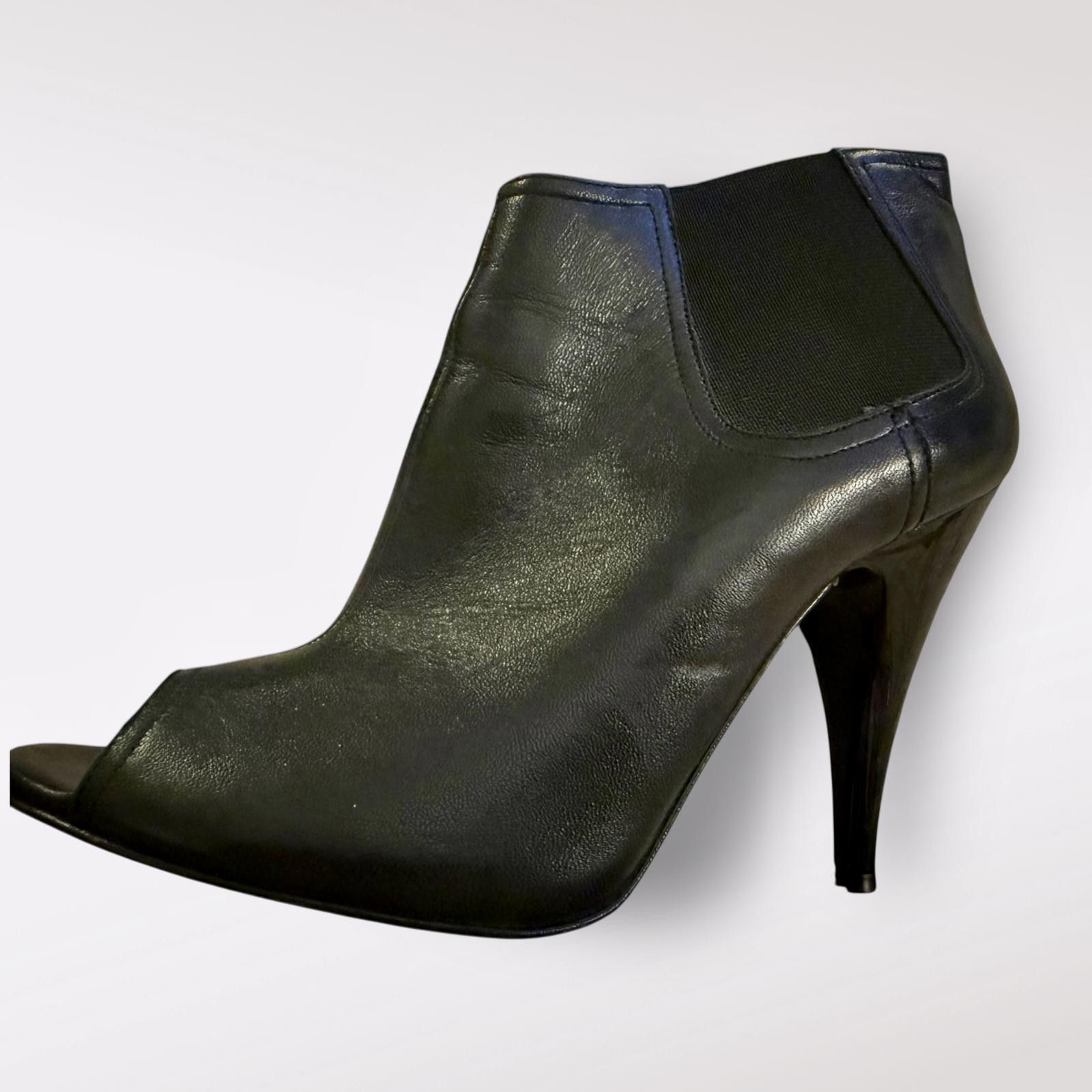 Michael Kors Michael Kors Leather Peep Toe Ankle Boots Heels Size US 6.5 Size US 6.5 / IT 36.5 - 3 Thumbnail
