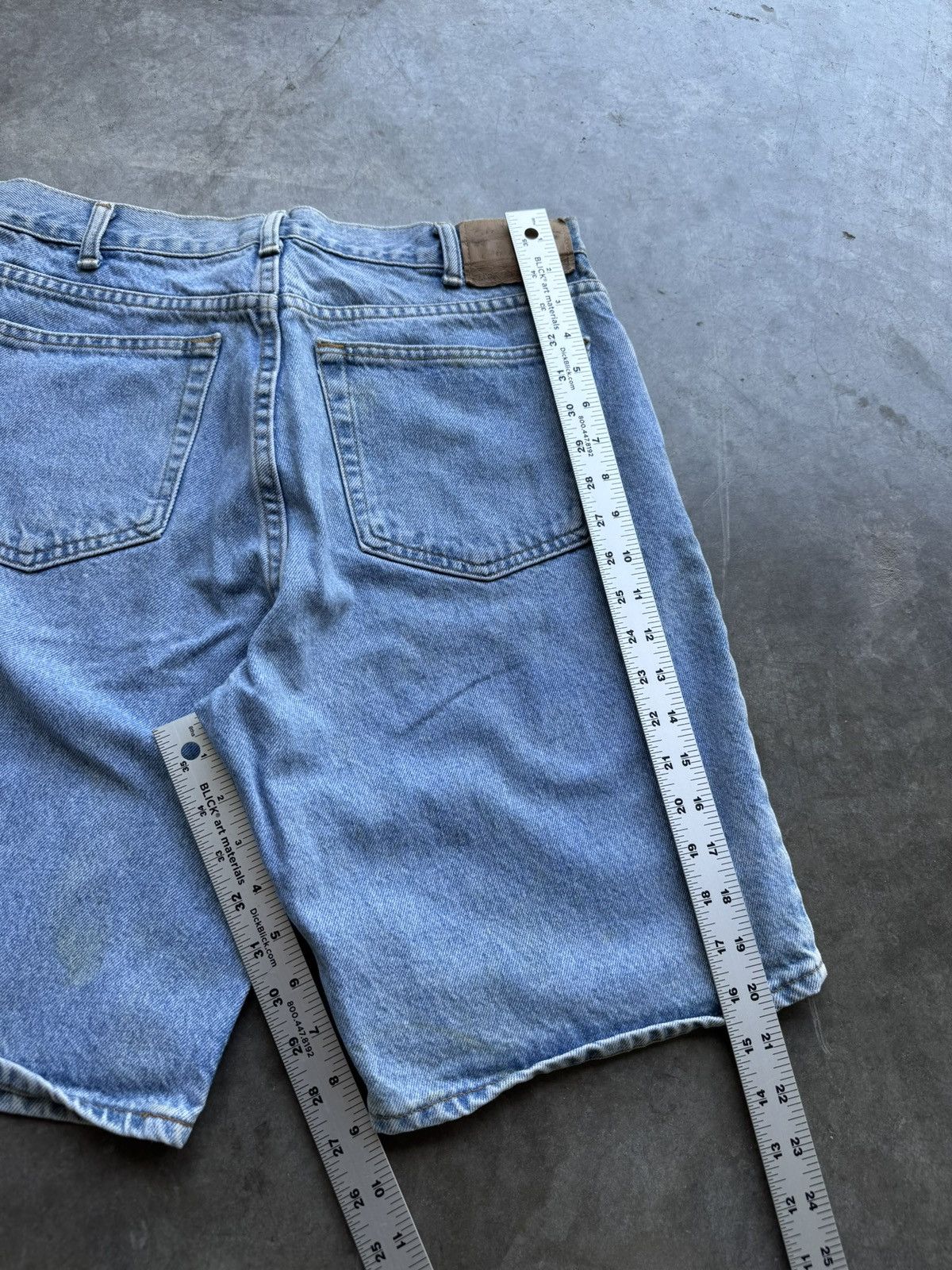 Levi's Vintage 90’s/00’s Levi’s Style Light Denim Jean Shorts Size US 32 / EU 48 - 5 Thumbnail