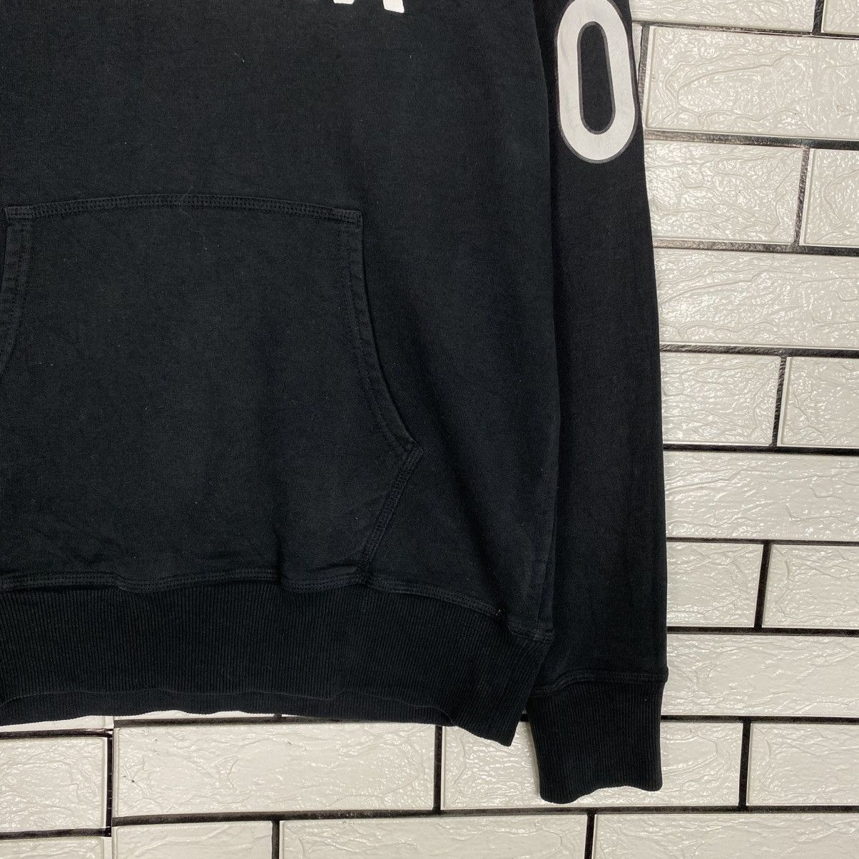 Japanese Brand 📌Vintage Hoodie Pull Over Athleta Big Logo Size US L / EU 52-54 / 3 - 6 Thumbnail