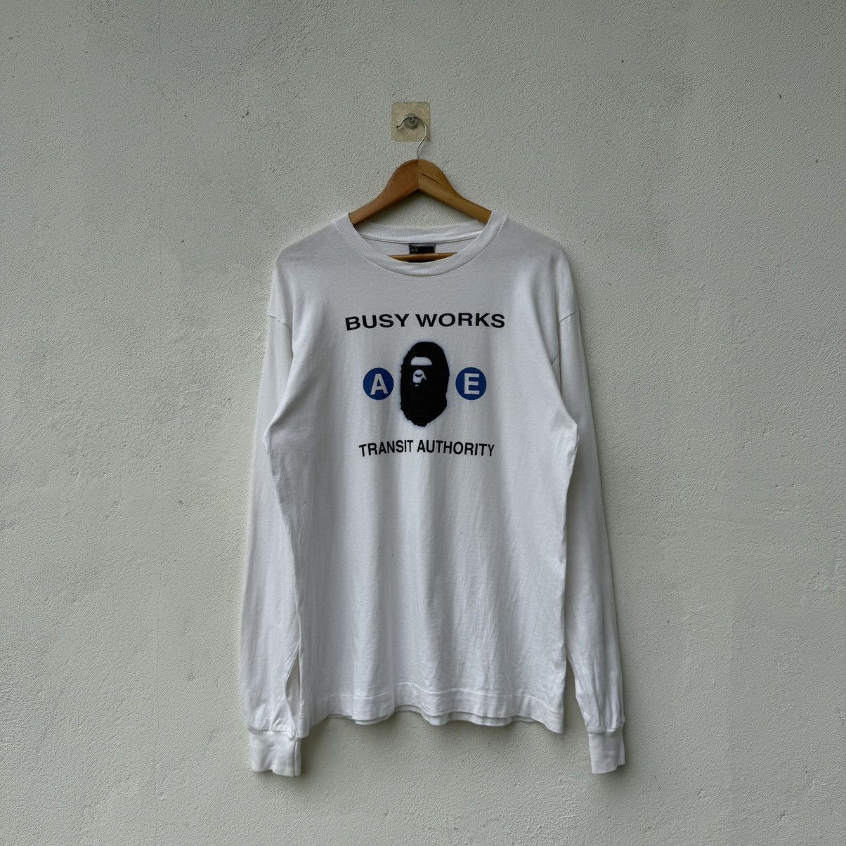 Bape Vintage Bape A Bathing Ape Busy Work Longsleeve Tshirt Size US L / EU 52-54 / 3 - 1 Thumbnail