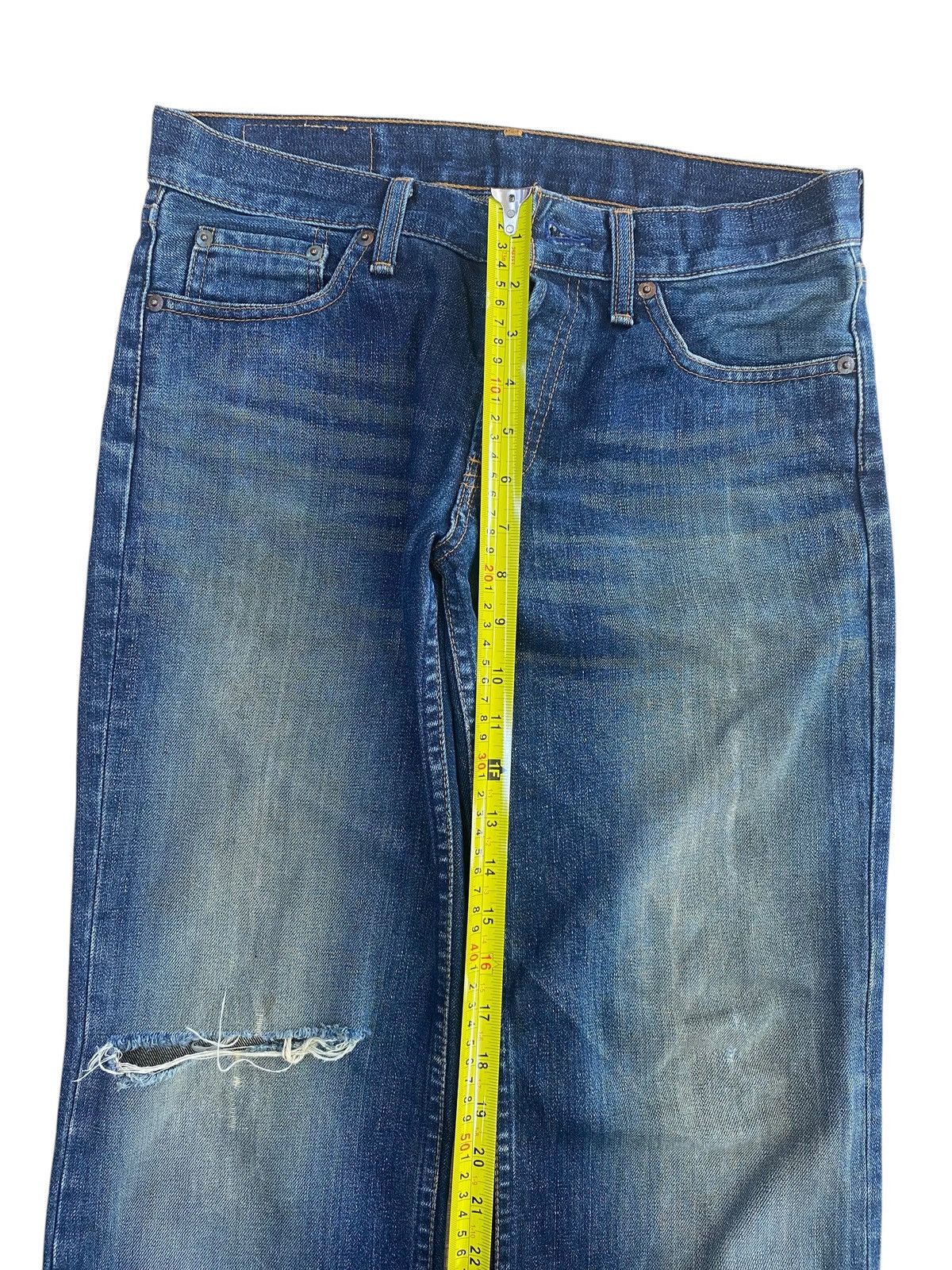 Levi's Levi’s 522 Faded Wash Ripped Style Straight Cut Jeans Size US 30 / EU 46 - 6 Thumbnail