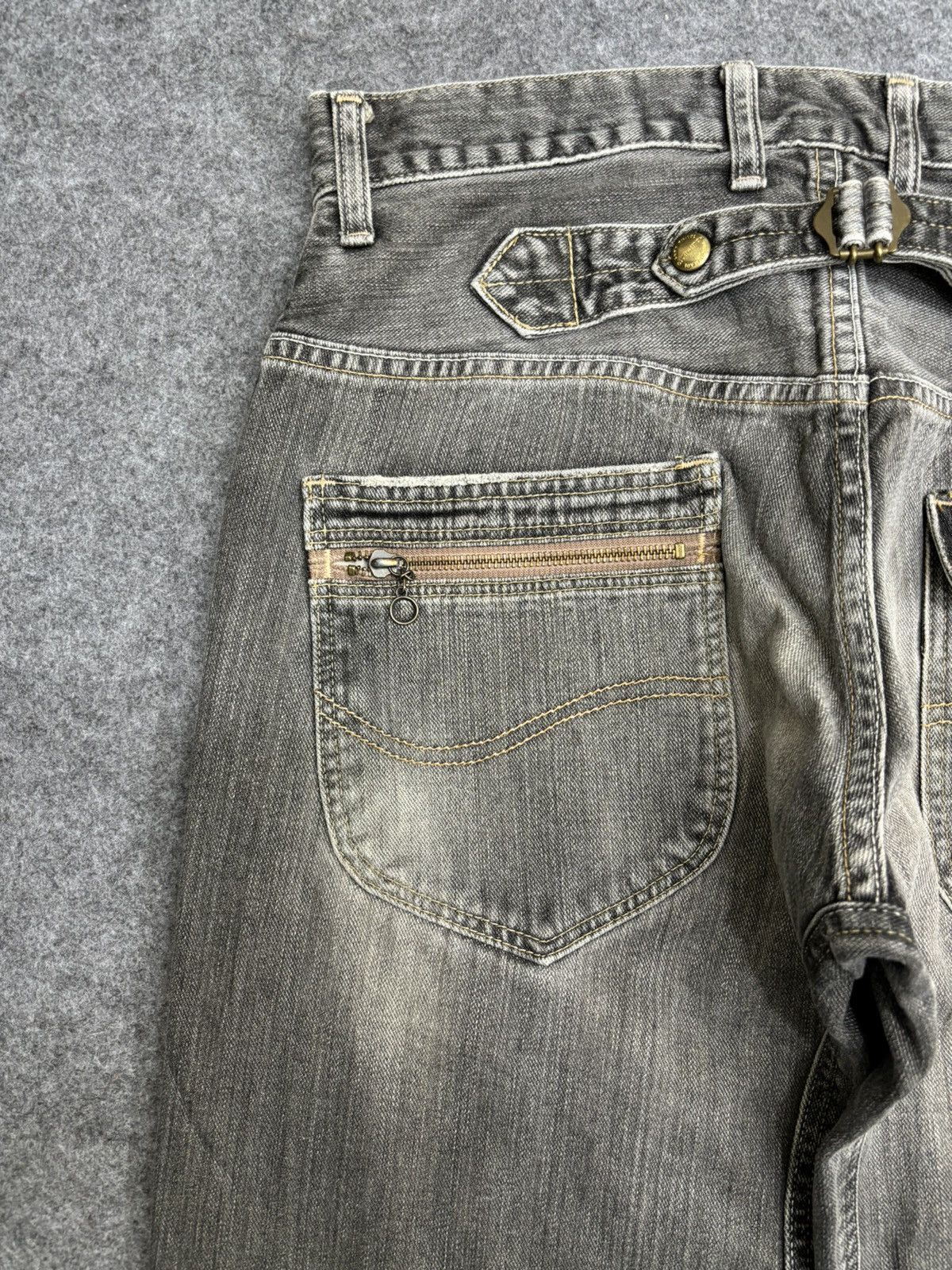 Lee 💥Insane 90s Style💥Lee Cowboy Black Wash Fades Denim F560 Size US 31 - 13 Thumbnail