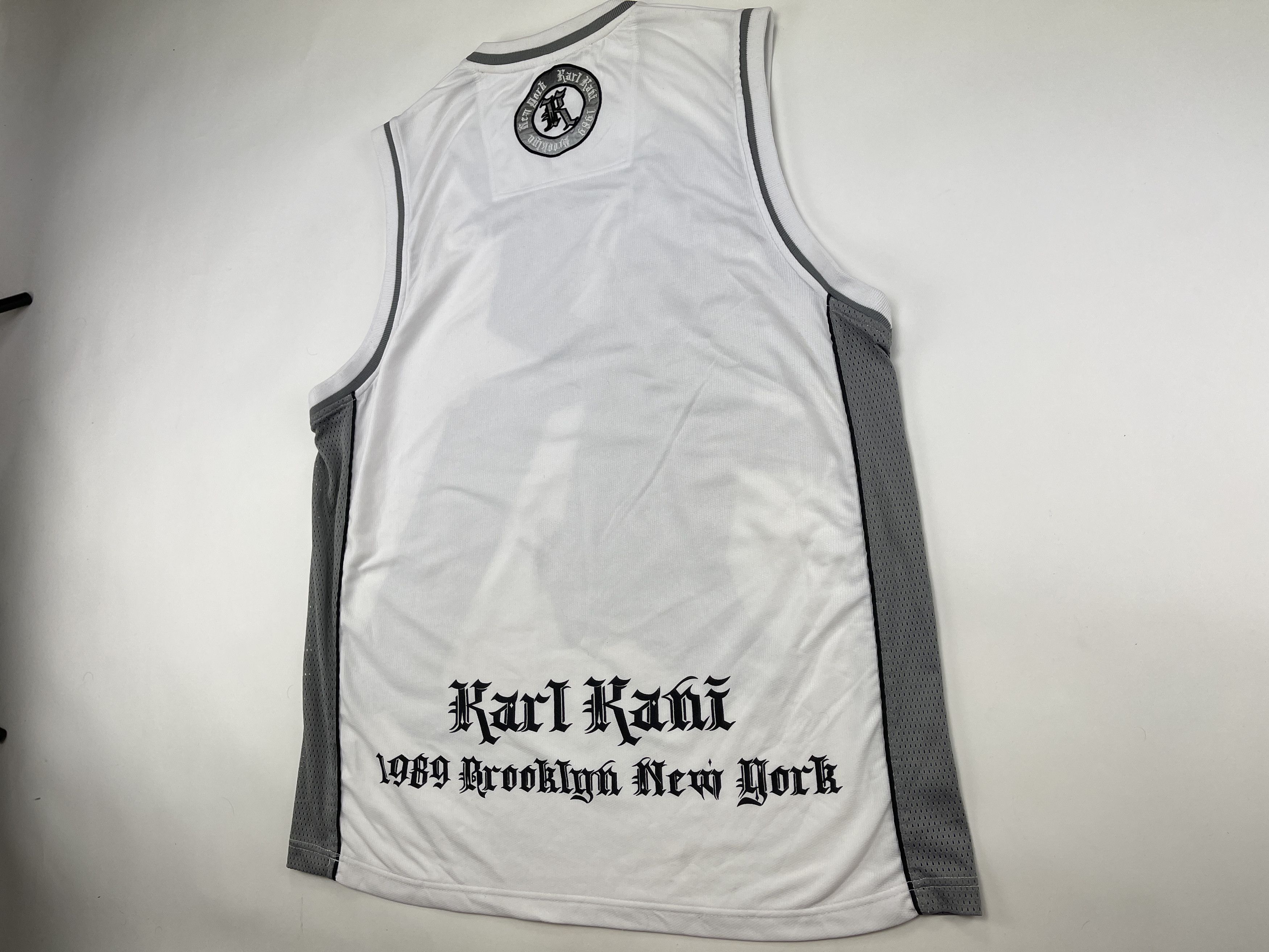Karl Kani Karl Kani t-shirt, vintage 90s, 1990s hip hop, Y2K, size L Size US L / EU 52-54 / 3 - 10 Thumbnail