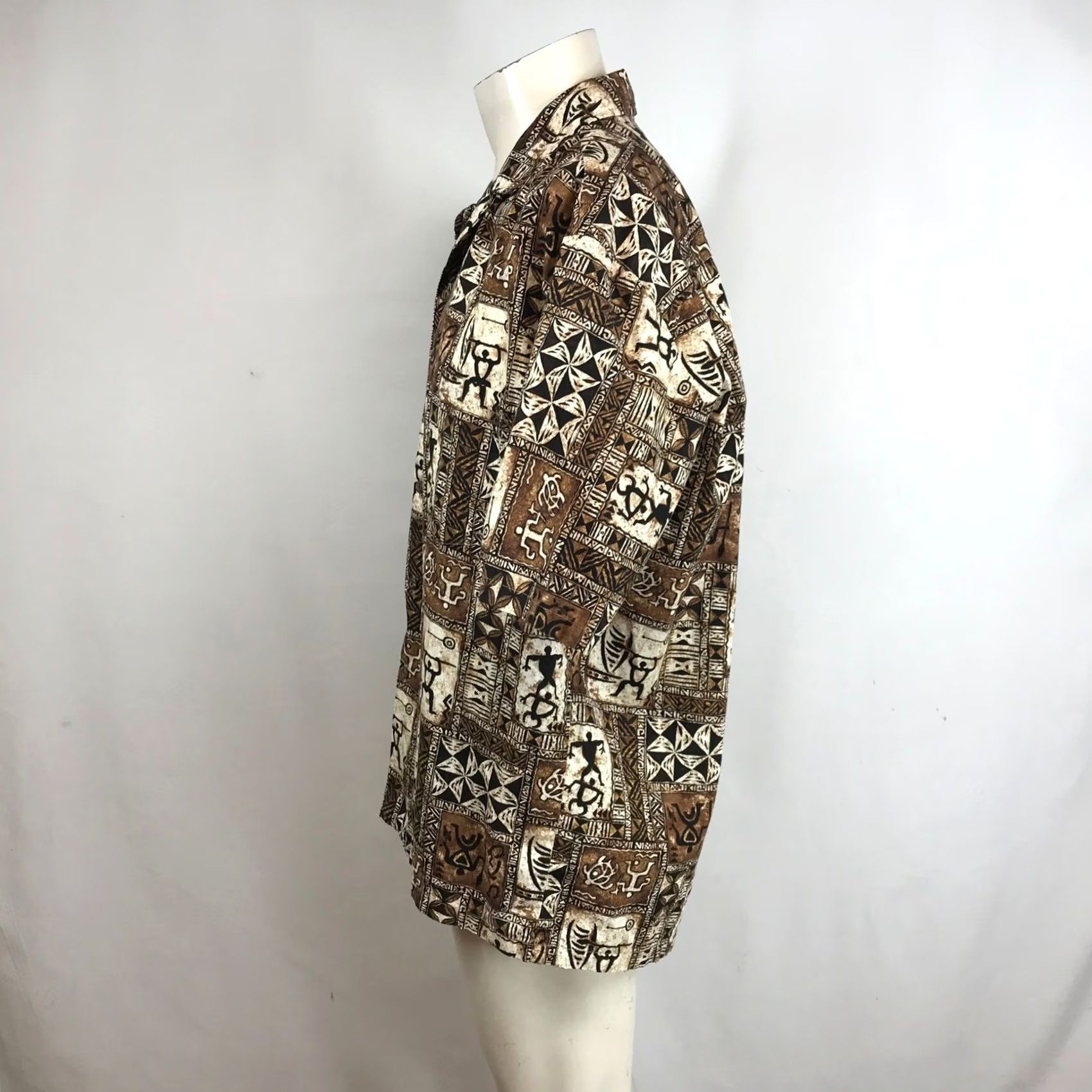 Vintage VINTAGE Blue Turtle Shirt Hawaiian Button-Up Short Sleeve Collared Brown Tribal Petroglyph Geometric XL Mens Size US XL / EU 56 / 4 - 6 Thumbnail