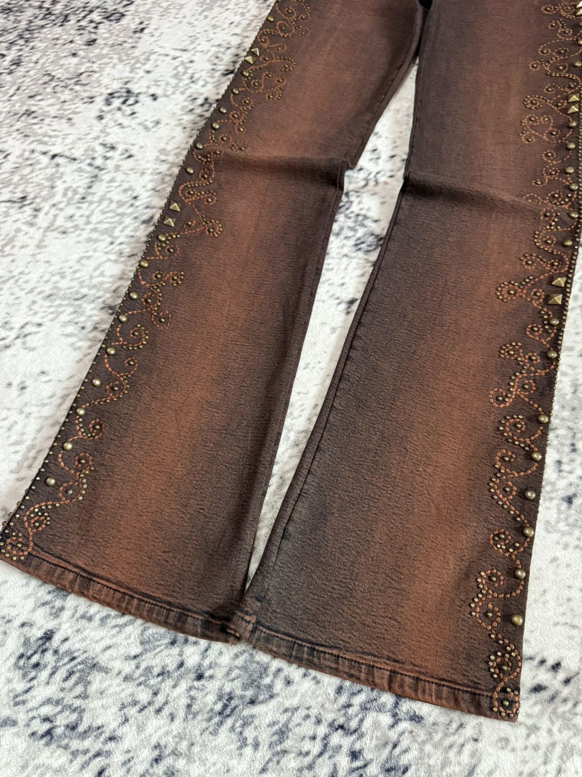 Tornado Mart Tornado Mart Style Embroidery Studded Tribal Flare Jeans Size US 28 / EU 44 - 6 Thumbnail