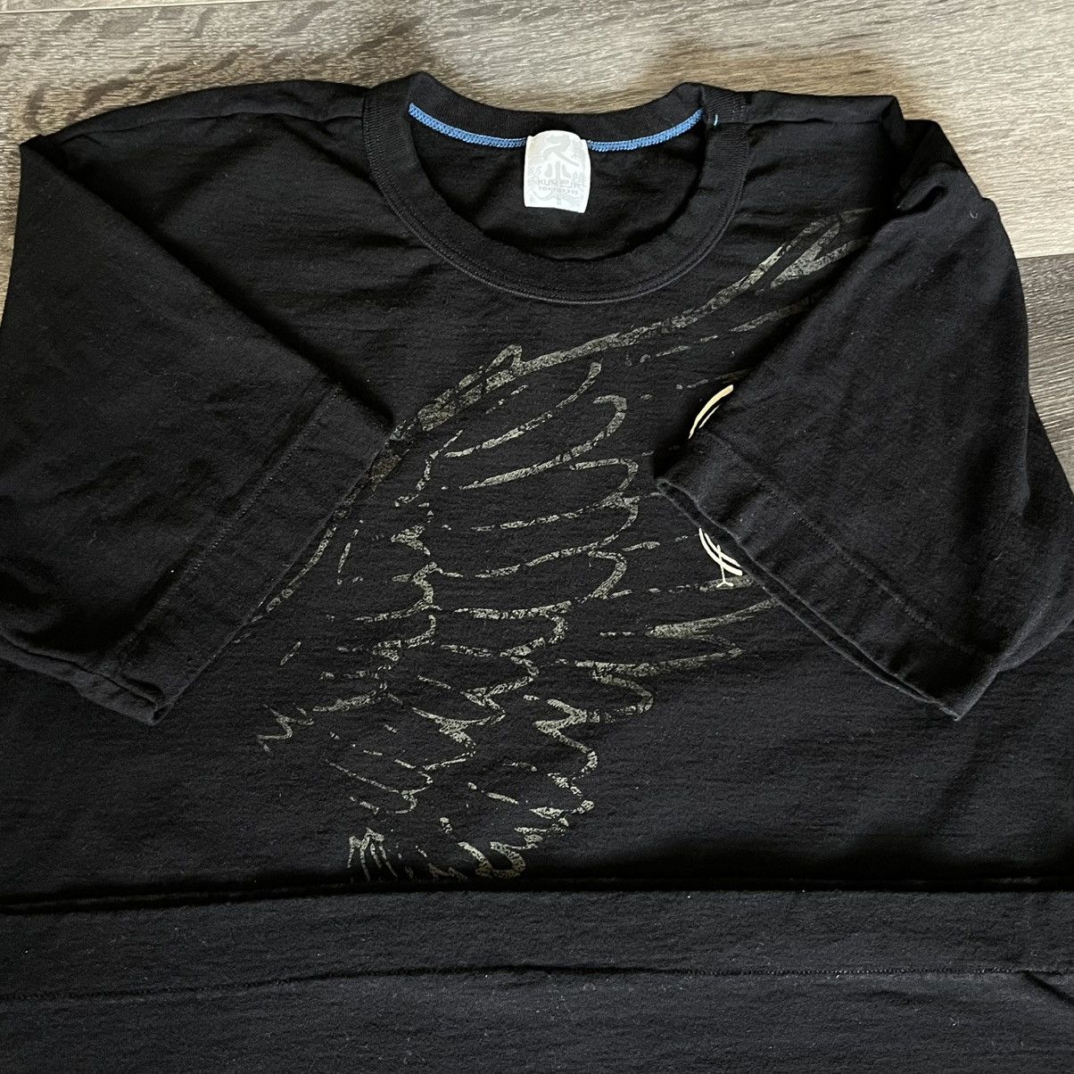 Japanese Brand Vintage Kume JP Japanese Brand Wing Graphic Logo Tee Shirt Size US L / EU 52-54 / 3 - 5 Thumbnail