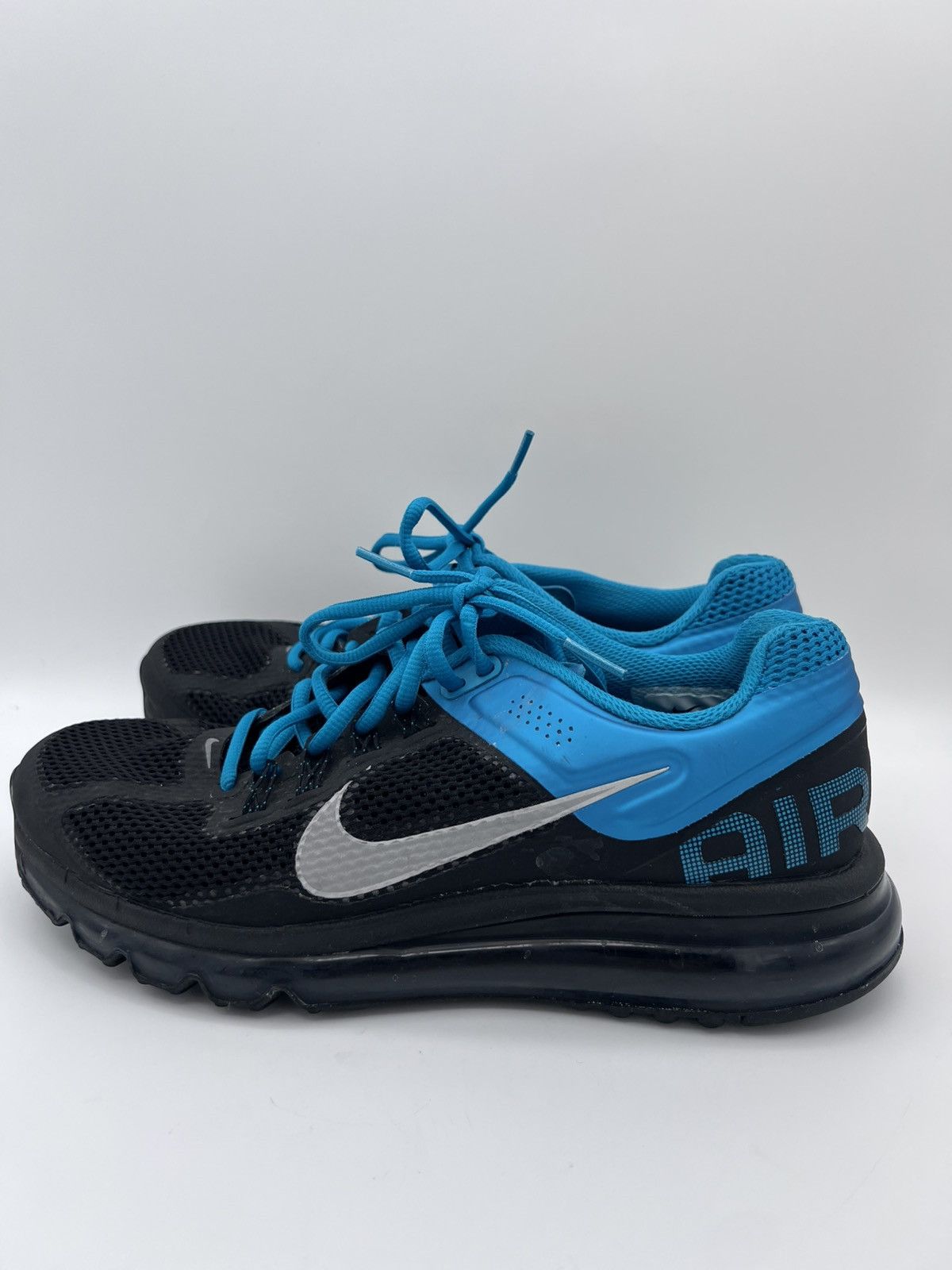 Nike RARE EUC NIKE Women Air Max 2013 Black Blue US 10 555363-005 Size US 10 / IT 40 - 4 Thumbnail