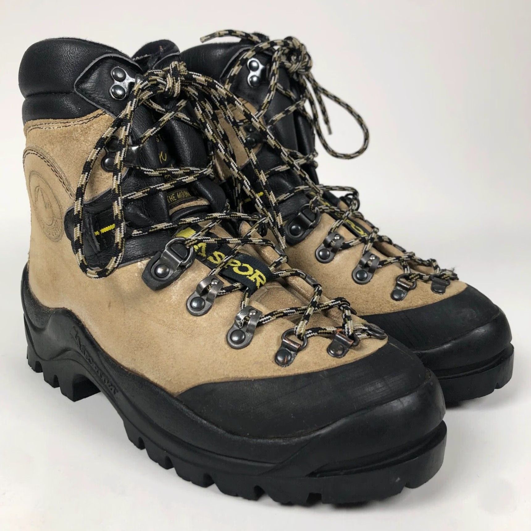 La Sportiva La Sportiva Makahu Boots Women US 8 / EU 39.5 Brown Leather Waterproof Ankle Lace Up Round Toe Rubber Outsole Block Heel Nature Outdoor Womens Size US 8 / IT 38 - 2 Thumbnail