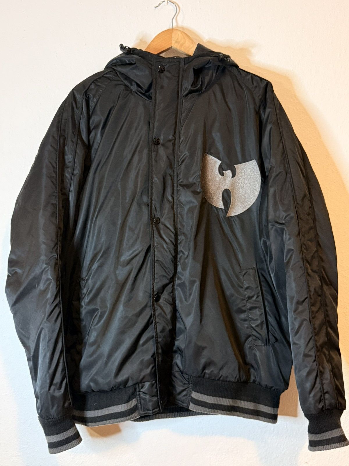 Wu-Tang Clan Vintage Streetwear Rap Wu-Tang Clan Wu-Wear Bomber Jacket Size US L / EU 52-54 / 3 - 1 Thumbnail