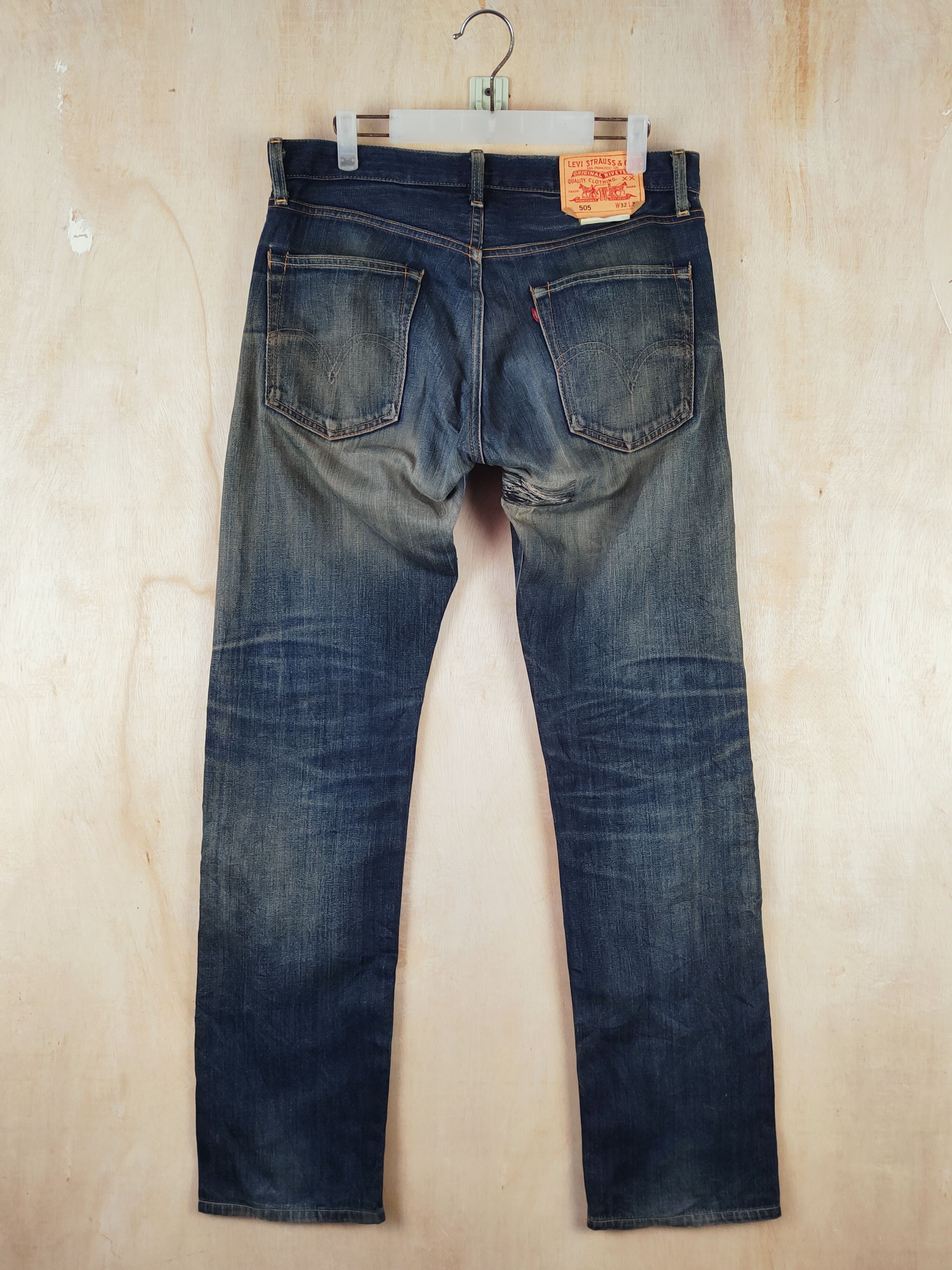 Levi's 505 Levi's Dark Blue Distressed Ripped Jeans #S2672 Size US 32 / EU 48 - 9 Thumbnail