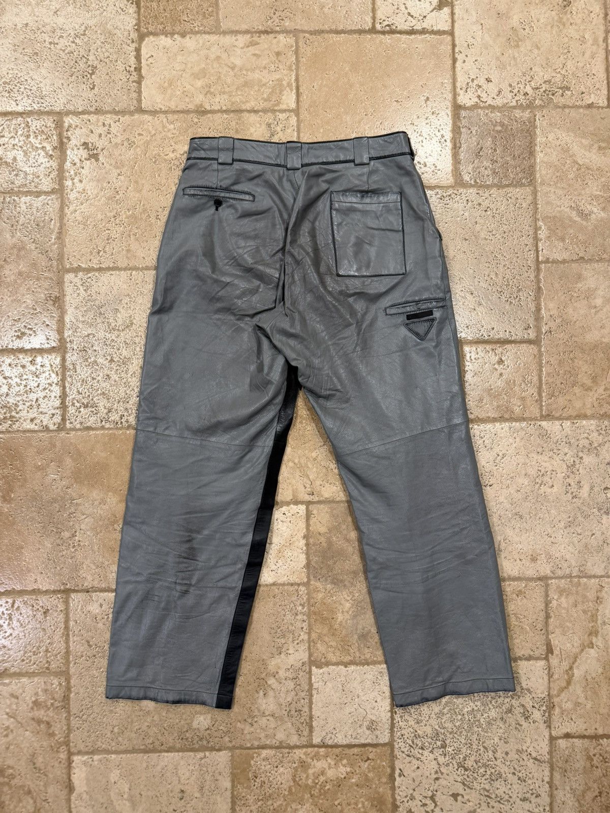 Prada Prada FW 2018 Gray Calfskin Leather Wide Side Stripe Pants Size US 33 - 21 Thumbnail