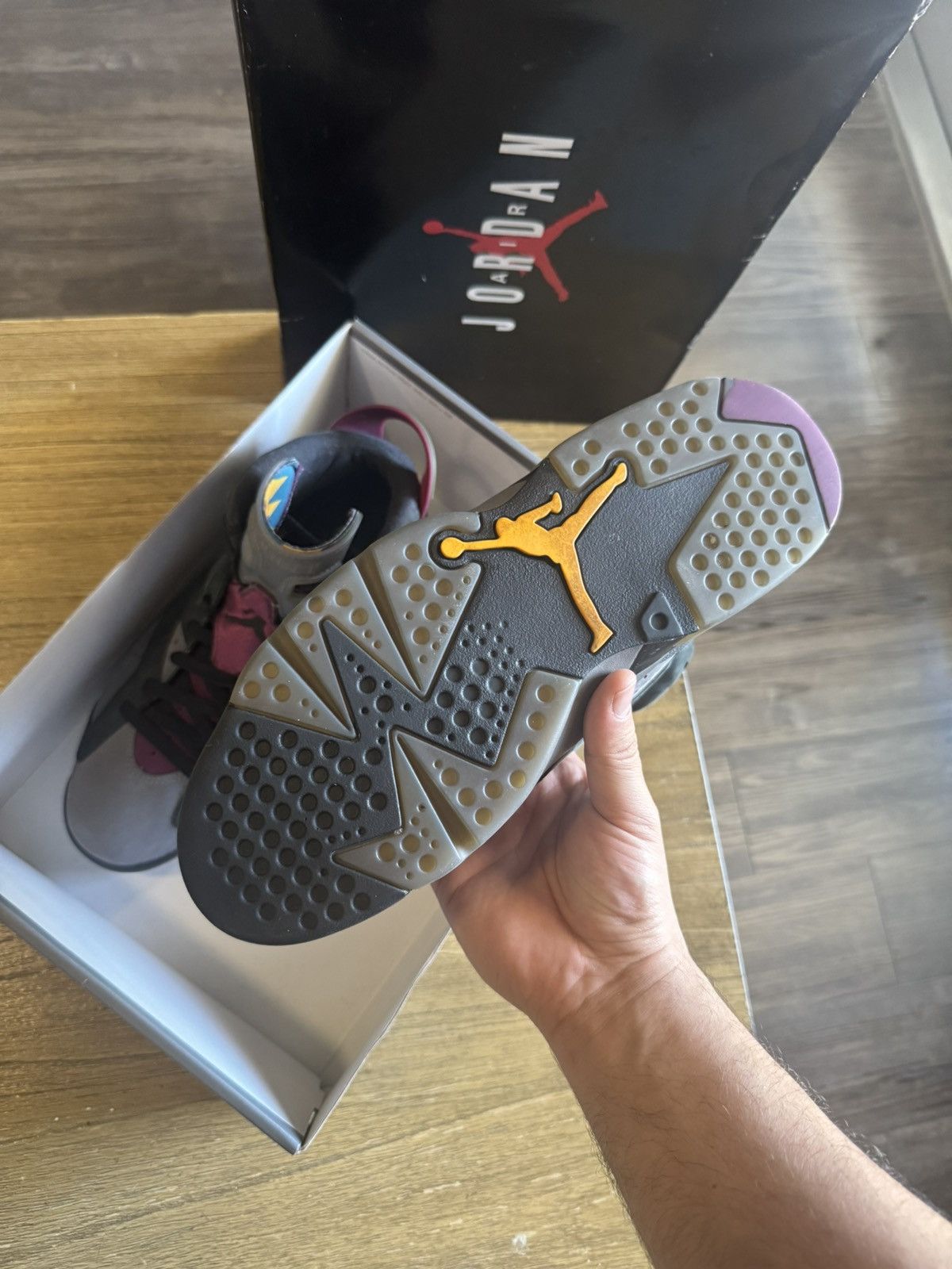 Jordan Brand Jordan 6 Bordeaux 2015 Sz 10 Size US 10 / EU 43 - 3 Thumbnail