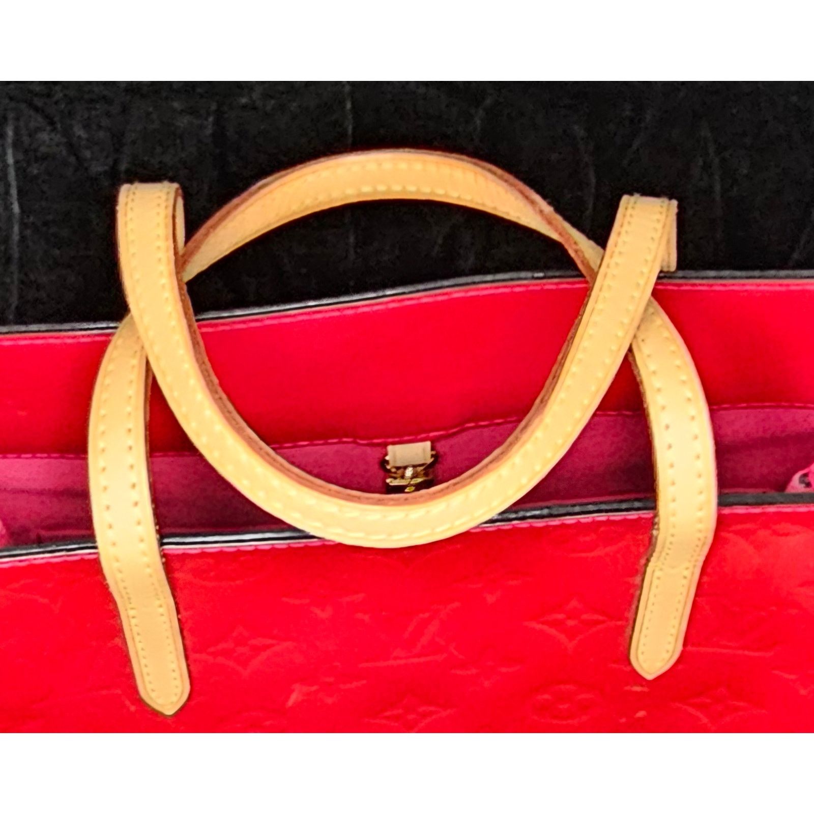 Louis Vuitton Louis Vuitton Red Monogram Vernis Reade MM Tote Size ONE SIZE - 9 Thumbnail