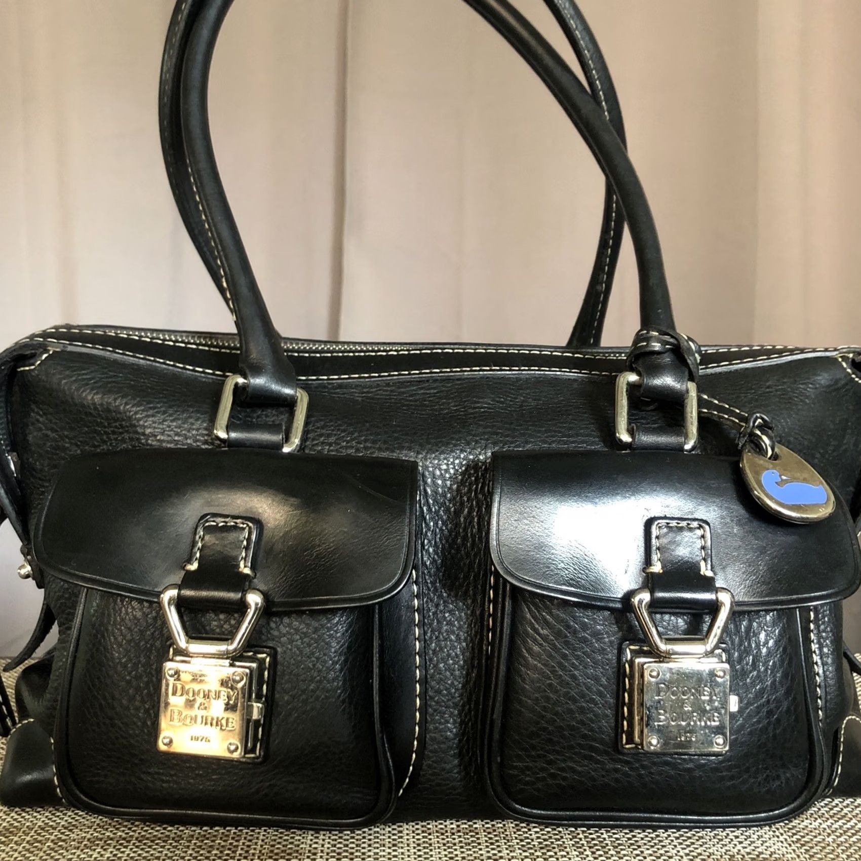 Dooney & Bourke VINTAGE Dooney & Bourke Anniversary Signature Satchel Handbag Pebble Black Leather Women Medium Size ONE SIZE - 3 Thumbnail