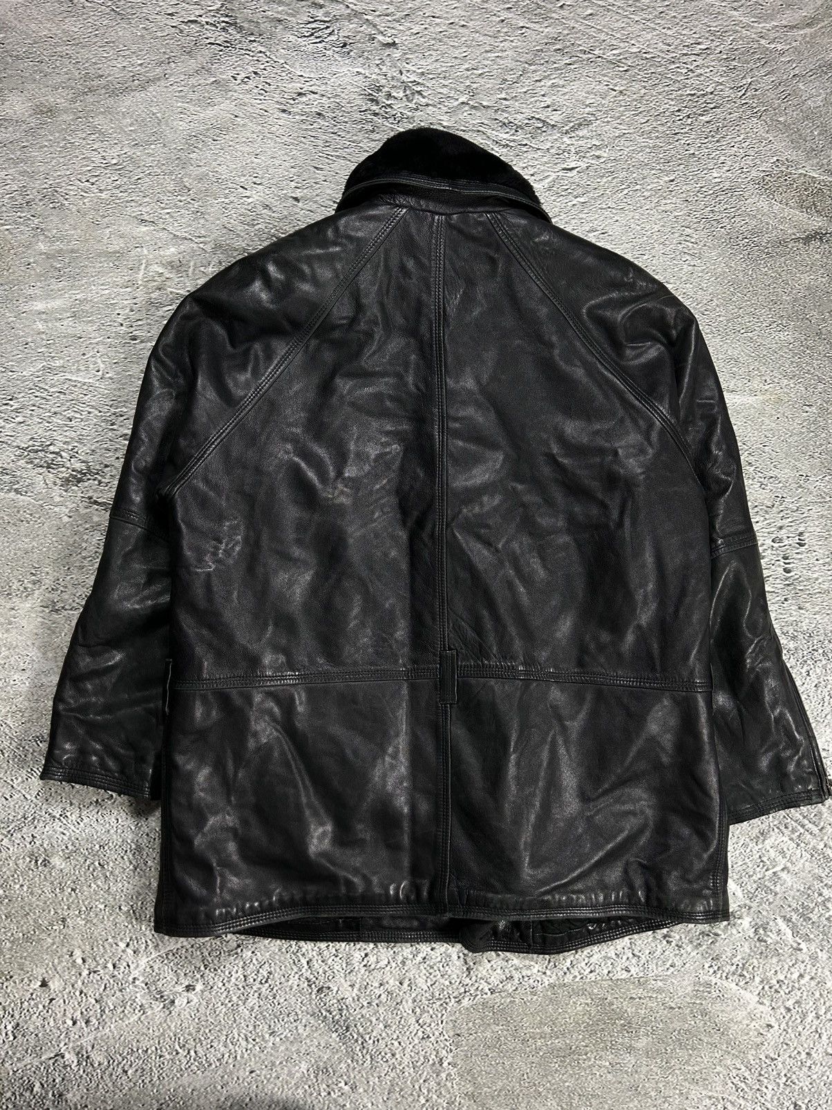 Versace Versace V2 leather coat jacket sherpa black 90s Size US XL / EU 56 / 4 - 15 Thumbnail