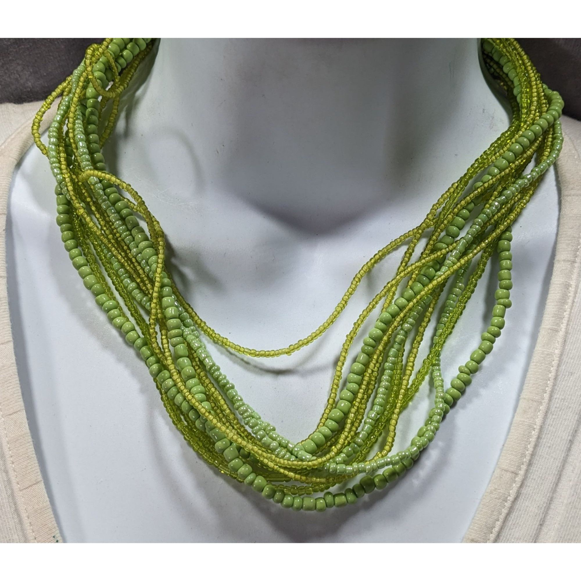Other Cottagecore Green Glass Multilayer Beaded Necklace Size ONE SIZE - 4 Thumbnail