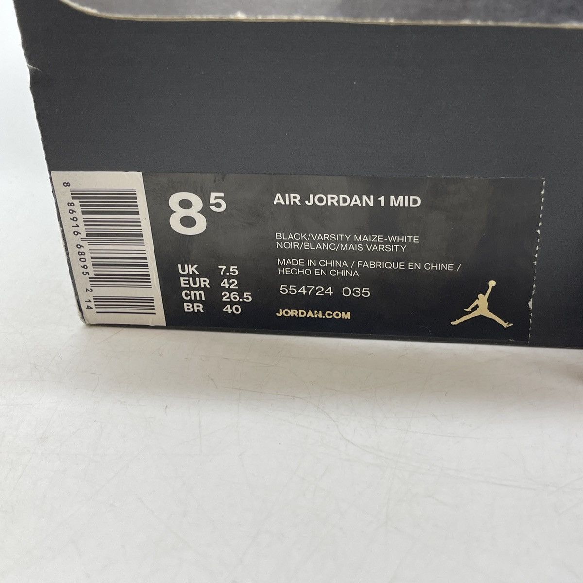 Jordan Brand Air Jordan 1 mid new love Size US 8.5 / EU 41-42 - 9 Thumbnail
