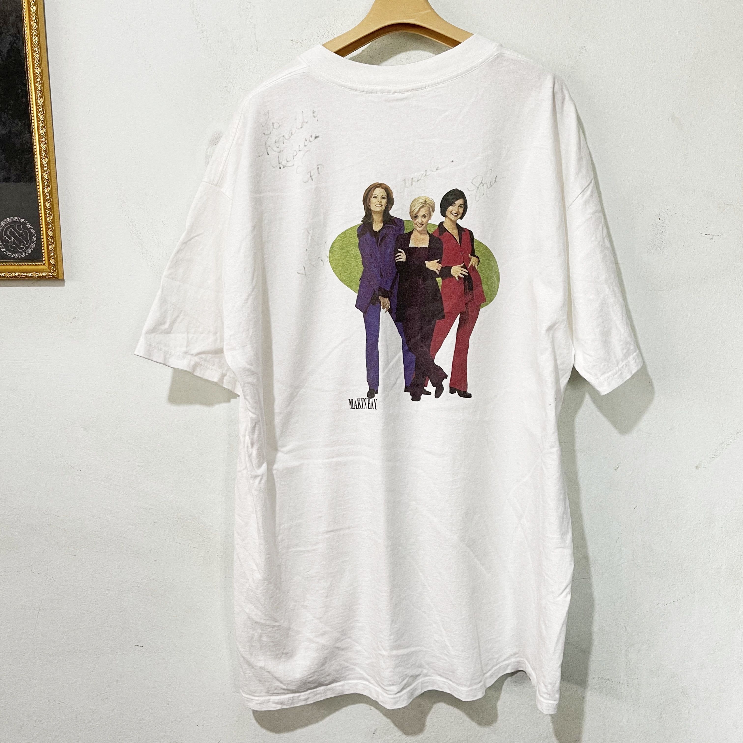 Vintage Vintage 90s Makin' Hay Farmer's Daughter Shirt Size US XL / EU 56 / 4 - 1 Thumbnail