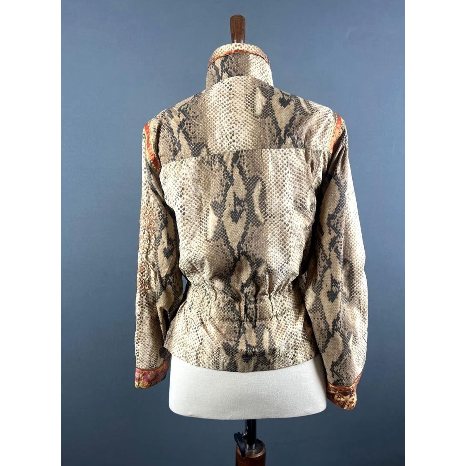 Vintage Sportalm Jacket Women's Size 36 Snakeskin Print Polyamide Long Sleeve Zip Brown Lining Pockets Regular Modern Classic Size XS / US 0-2 / IT 36-38 - 2 Thumbnail