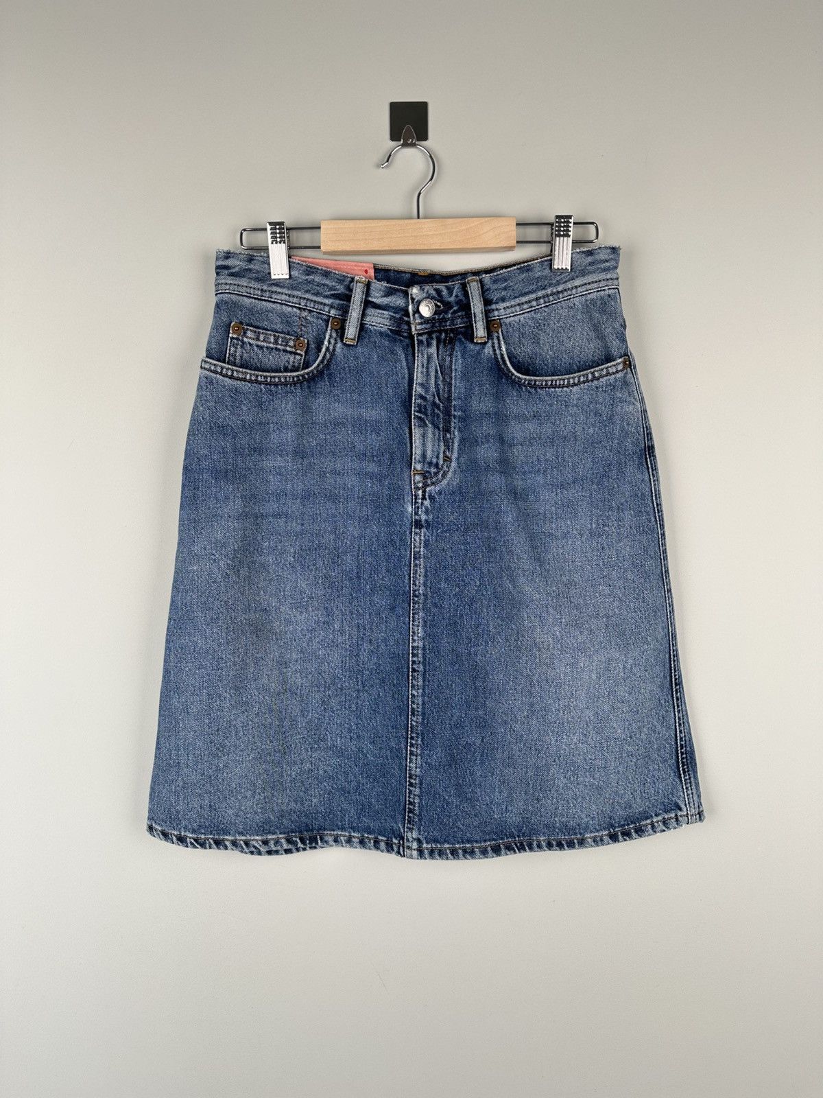 Acne Studios Acne Studios Shadow Mid Denim Skirt Size 25" / US 0 / IT 36 - 3 Thumbnail