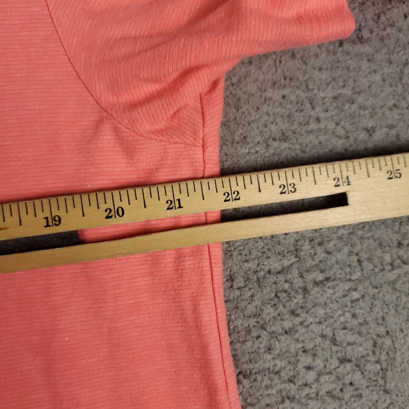 Vineyard Vines Vineyard Vines Polo Shirt Mens M Coral Edgartown Whale Short Sleeve Polo Shirt Mens M Coral Pink Casual Classic Preppy Golf Baseball Size US M / EU 48-50 / 2 - 6 Thumbnail