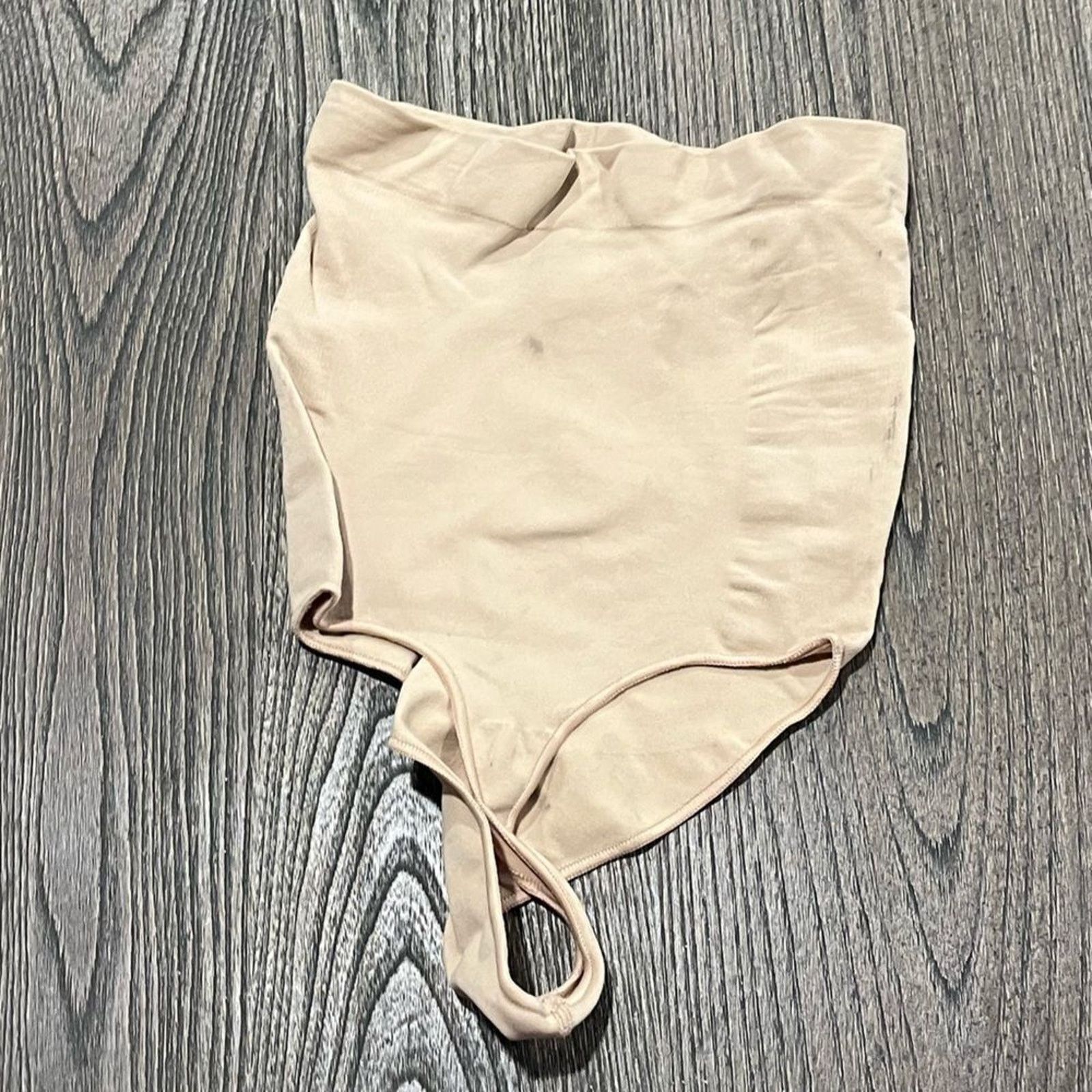 SKIMS NWOT Skims Sculpting Mid Waist Thong - Size L/XL Size ONE SIZE - 3 Thumbnail