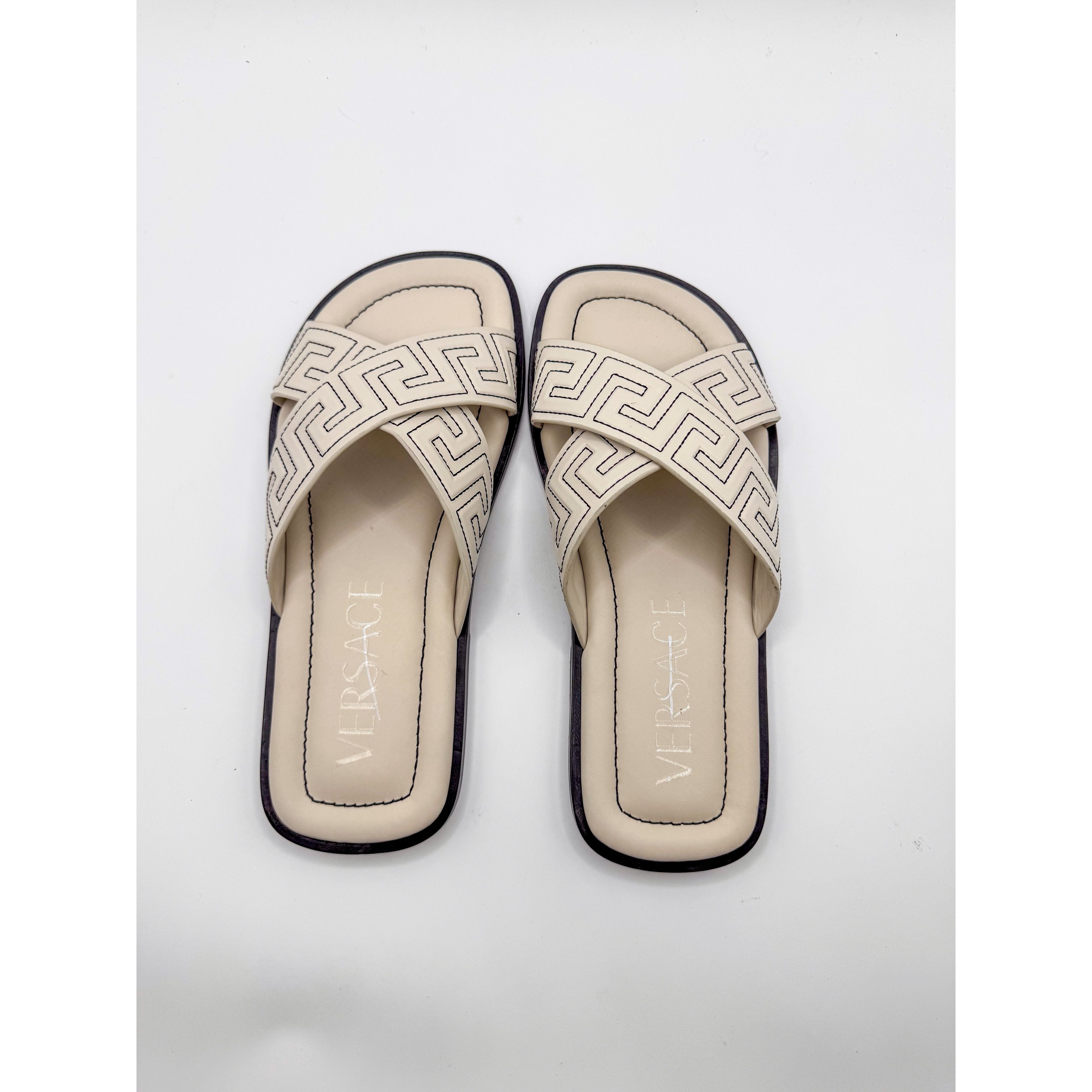 Versace Versace Off White Motif Sandals Size 41 Size US 8 / EU 41 - 19 Thumbnail