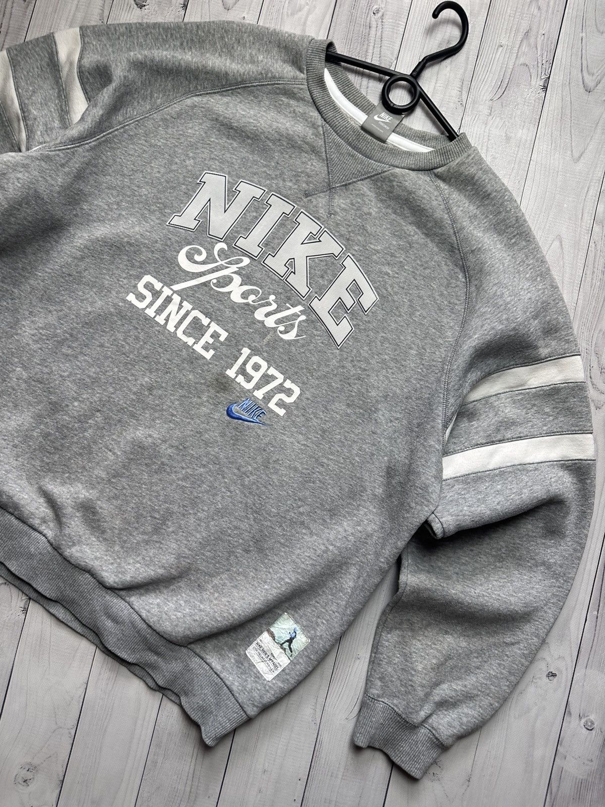 Nike × Vintage Vintage Nike sweatshirt big logo size L Size US L / EU 52-54 / 3 - 2 Thumbnail