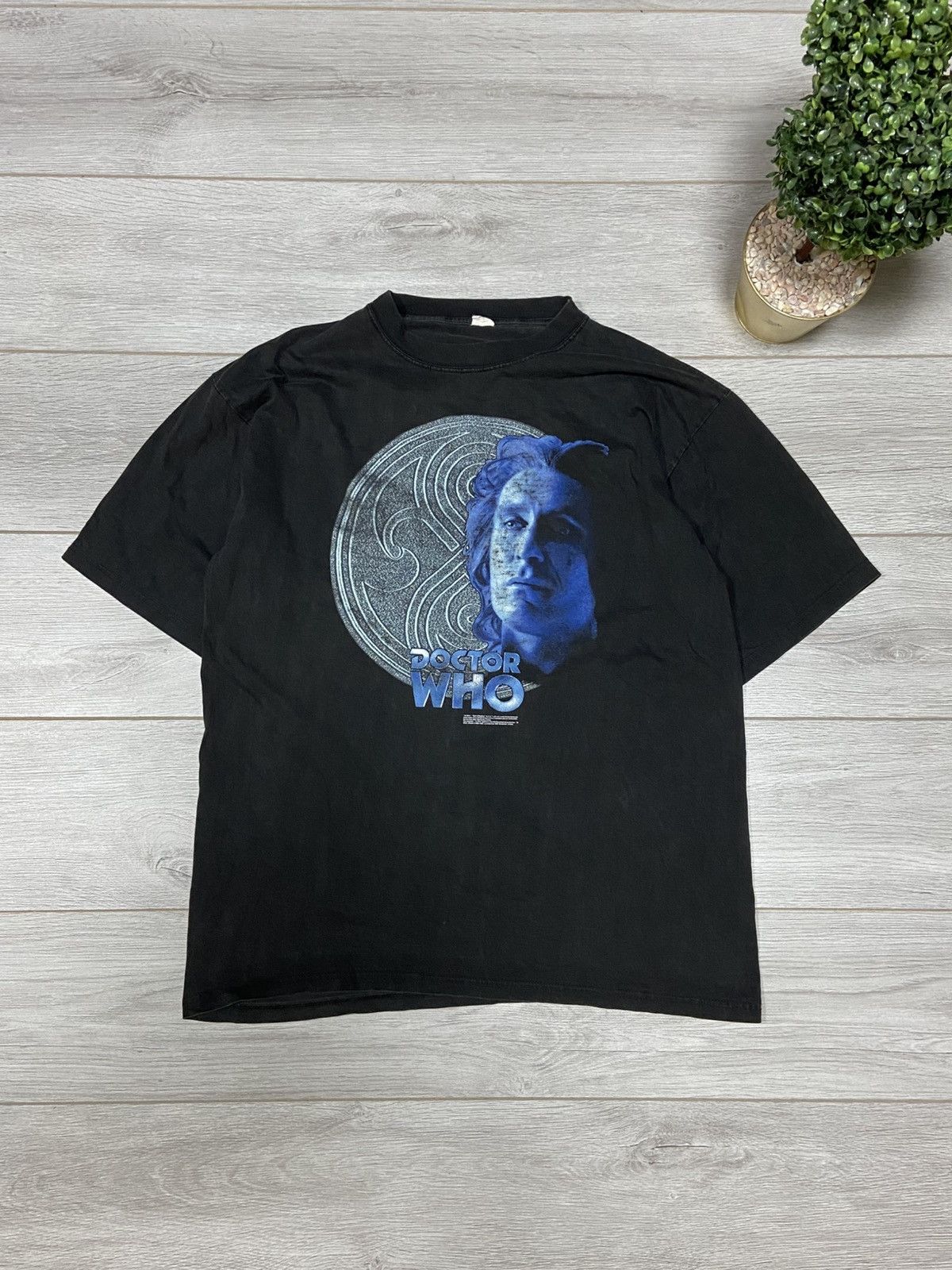 Band Tees Doctor Who vintage 1996 American TV program t-shirt Size US XL / EU 56 / 4 - 1 Thumbnail