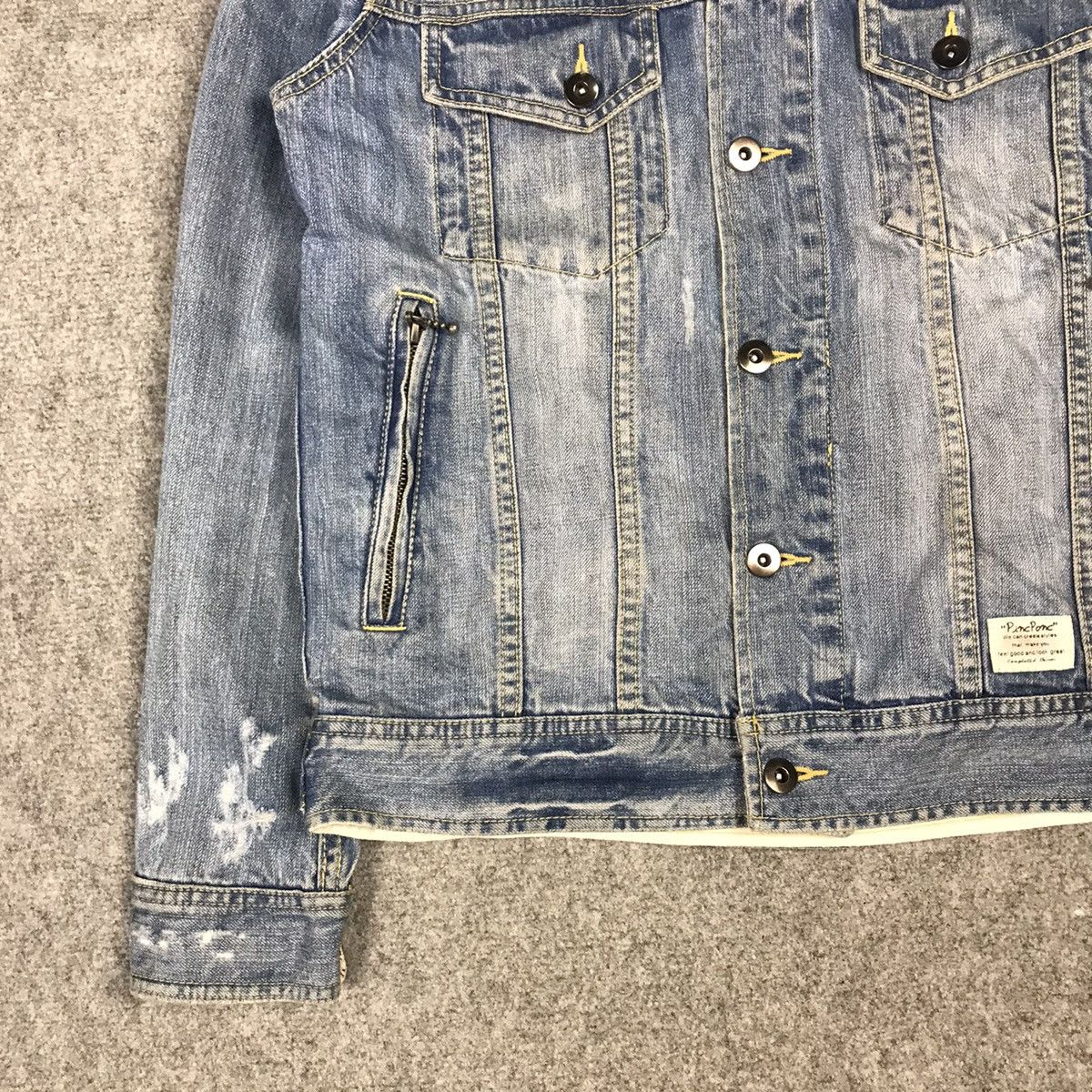 Japanese Brand DENIM DISTRESSED STYLE BUTTON JACKET Size US M / EU 48-50 / 2 - 3 Thumbnail