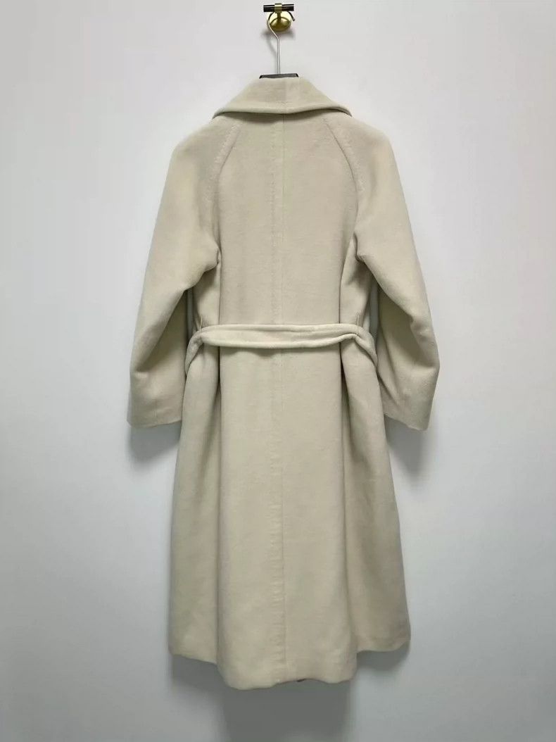 Max Mara Max Mara Off-white alpaca coat with buckles Size XL / US 12-14 / IT 48-50 - 2 Thumbnail