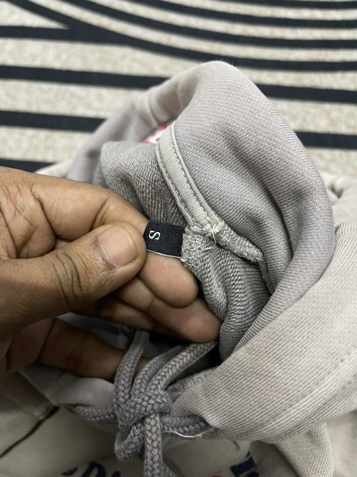 Diesel VINTAGE Y2K DIESEL INDUSTRY DENIM DIVISION FADED HOODIE Size S / US 4 / IT 40 - 13 Thumbnail