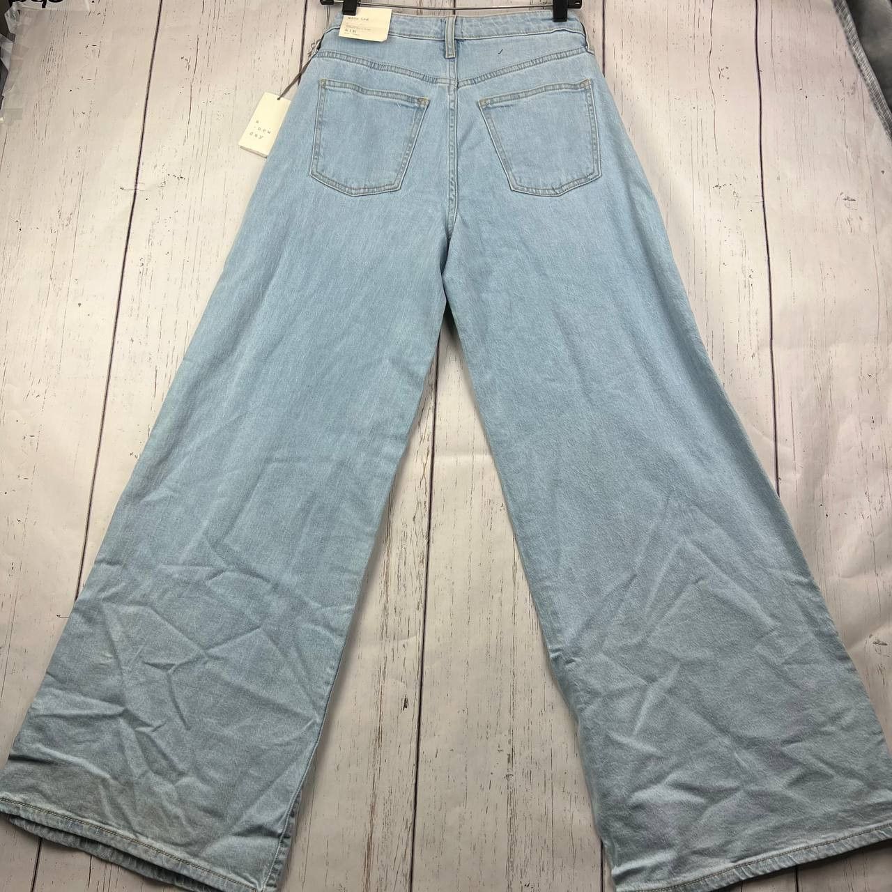 Other A Day New 27x31 High Rise Relaxed Hip & Thigh Wide Leg Denim Size 27" / US 4 / IT 40 - 2 Thumbnail