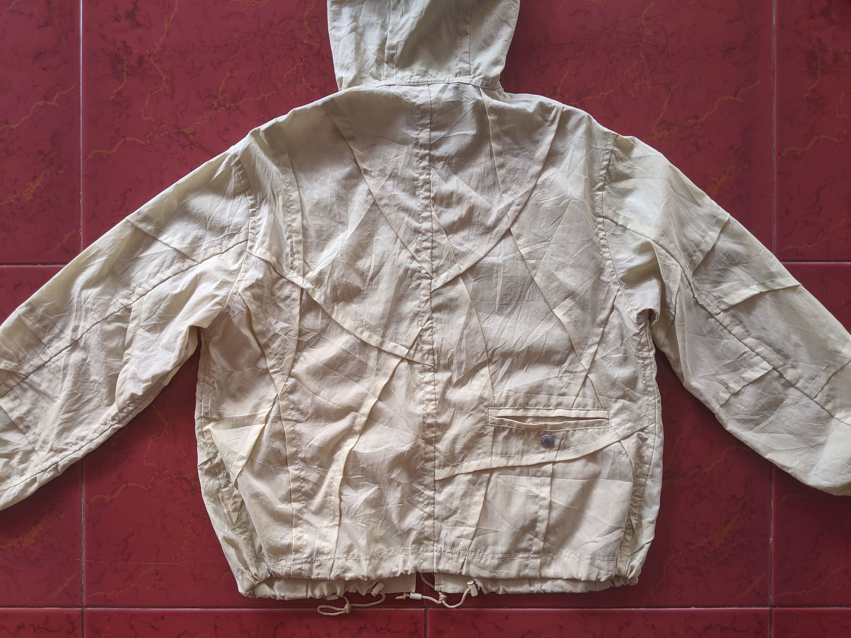 Hai Sporting Gear Vintage Hai Sporting Gear by Issey Miyake Hooded Jacket Size US M / EU 48-50 / 2 - 3 Thumbnail