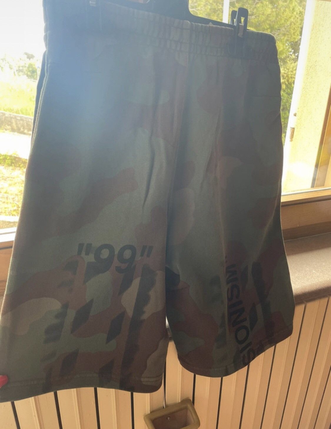 Off-White Off-White Camouflage Stencil Sweat Shorts Size US 30 / EU 46 - 2 Thumbnail