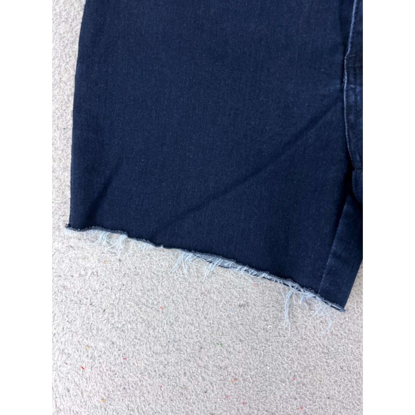 Express Express Shorts Womens 8 Blue Denim Jean Cutoff Mid Rise Dark Wash Cotton 28x4 Size 30" / US 8 / IT 44 - 3 Thumbnail