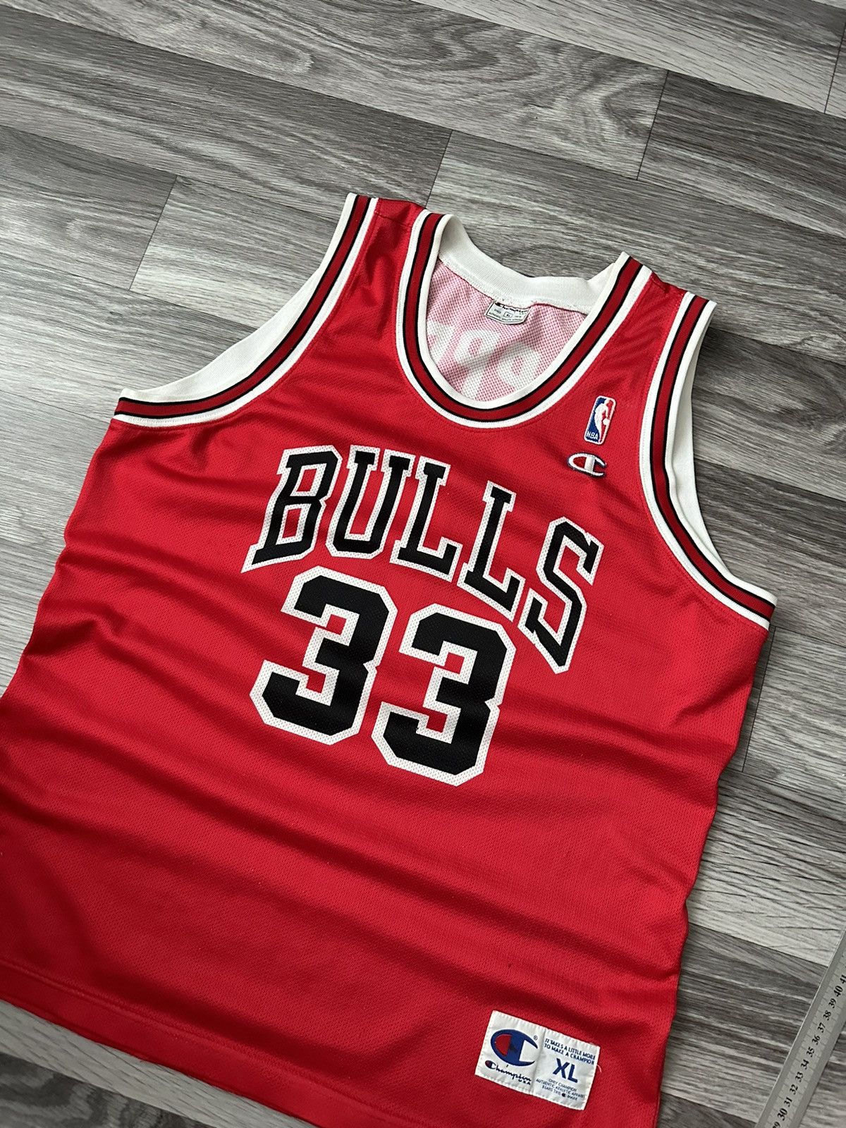 Champion Campion Chicago Bulls NBA Scottie Pippen 33 Vintage Jersey Size US XL / EU 56 / 4 - 3 Thumbnail