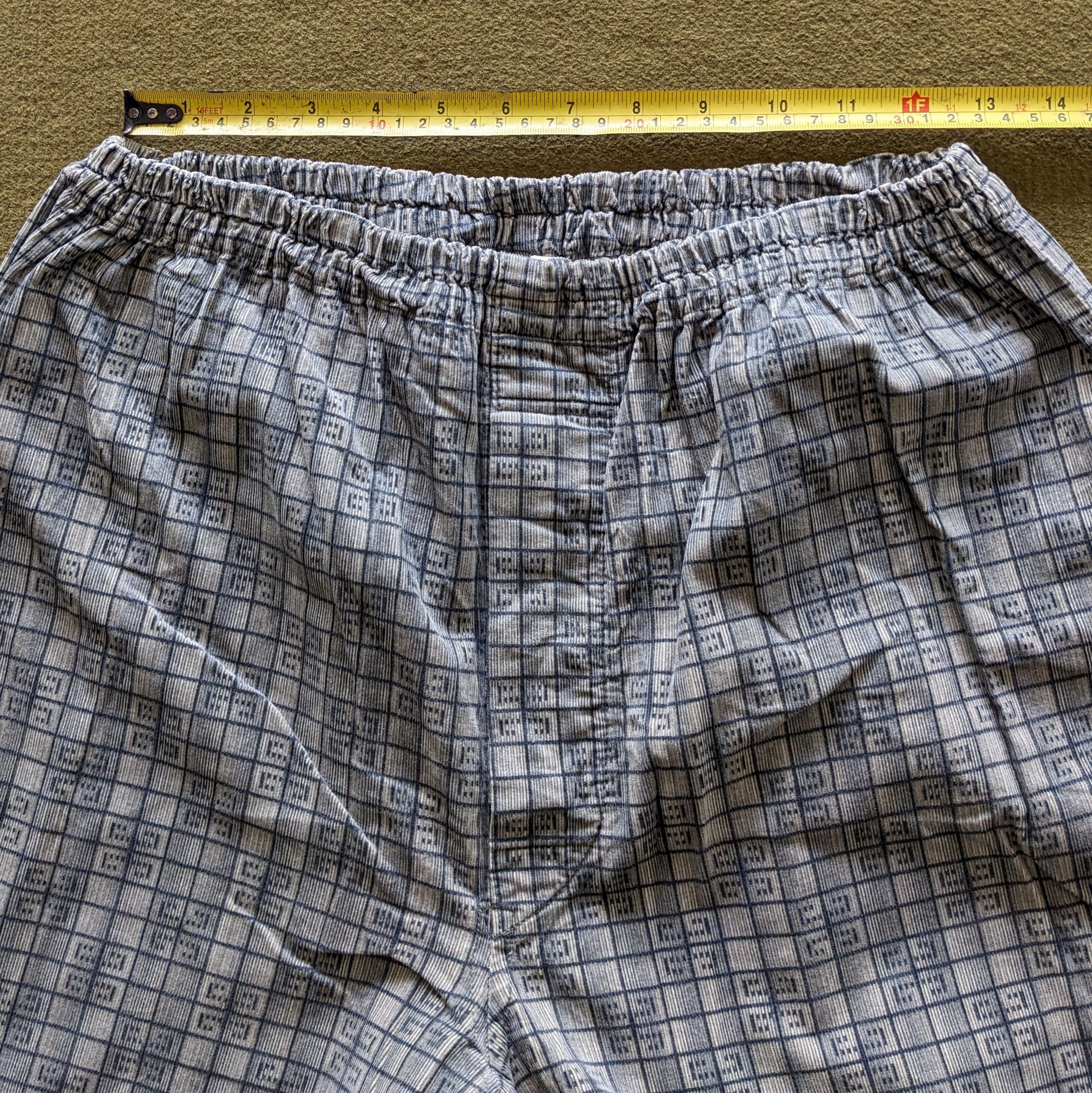 Givenchy Vintage GIVENCHY One Set Italian Brand Pants Size US 26 / EU 42 - 4 Thumbnail