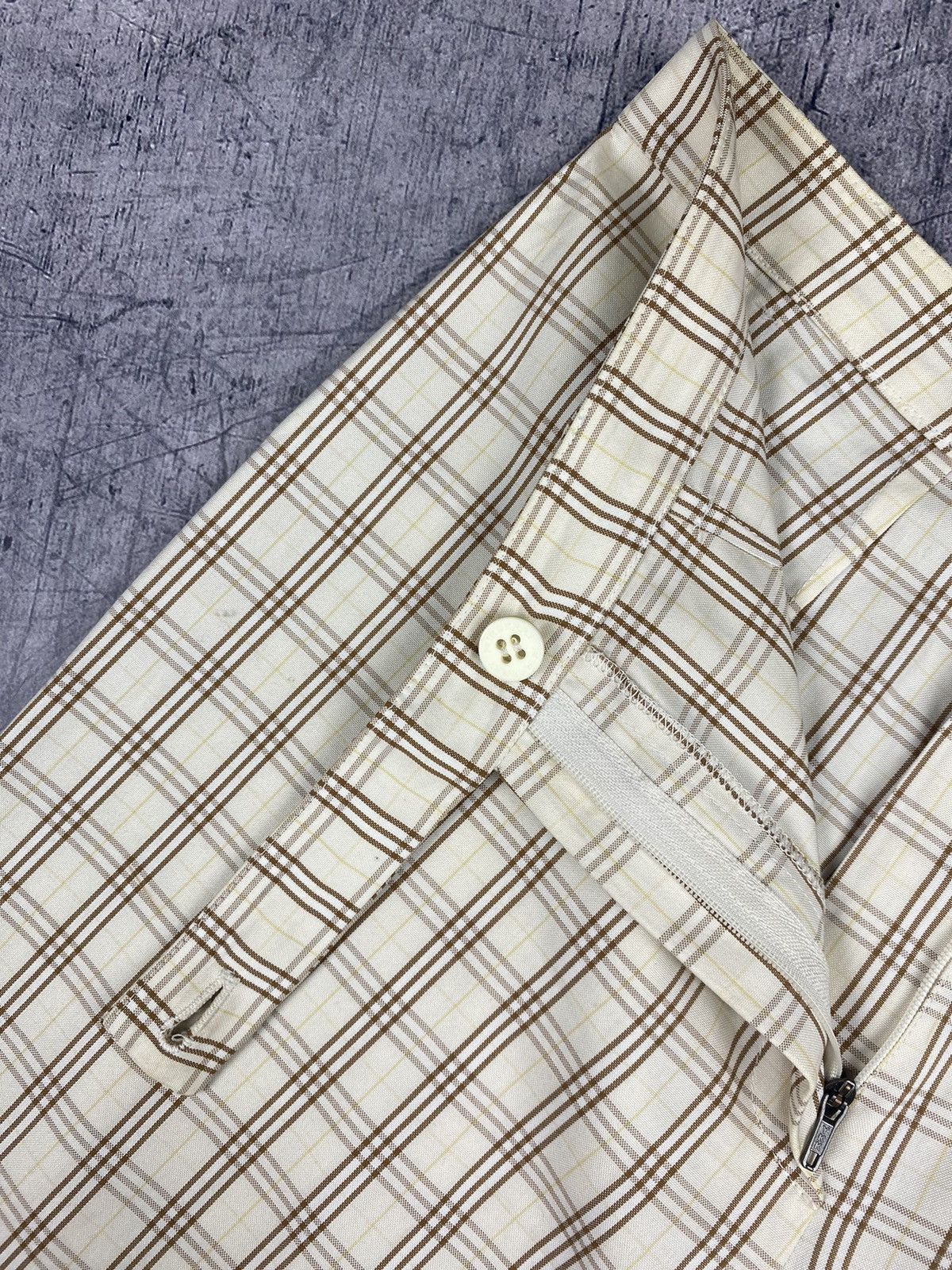 Burberry × Vintage Vintage Burberry Nowa Check Cropped Pants Checkered Size 27" / US 4 / IT 40 - 8 Thumbnail