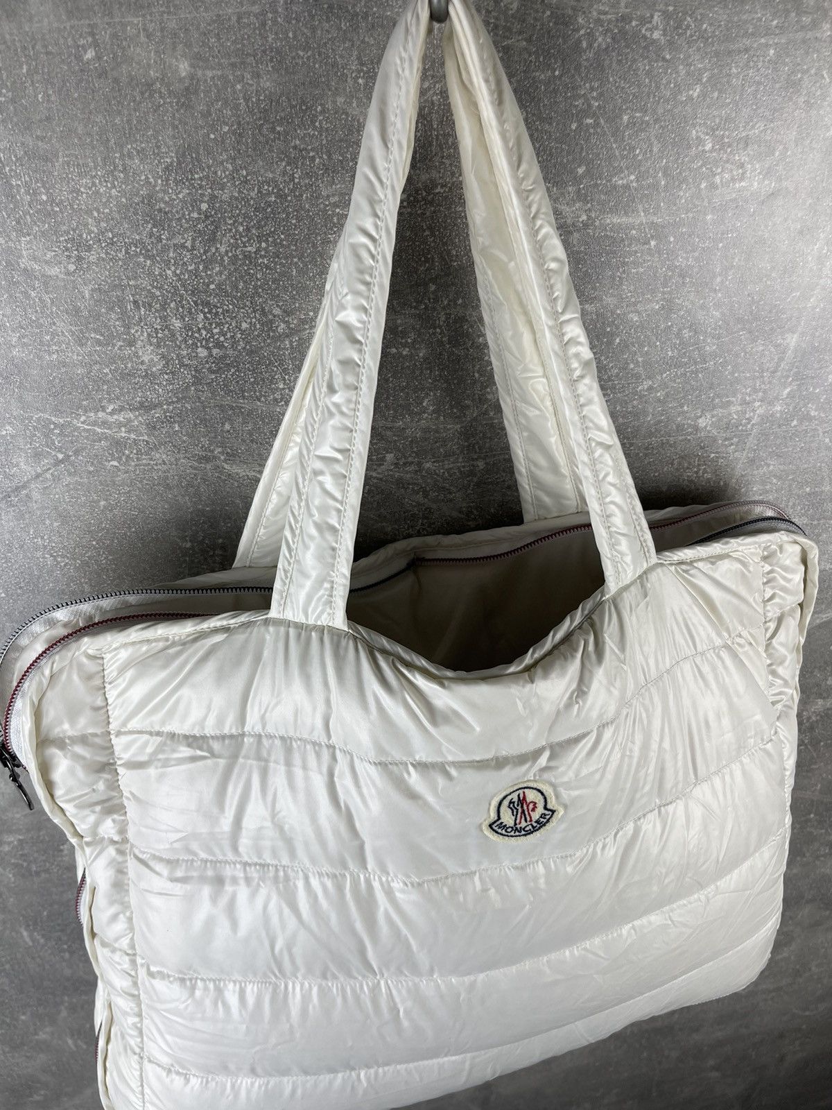 Moncler Moncler France Nylon Puffer Luxury Down White Zip Tote Bag Size ONE SIZE - 9 Thumbnail