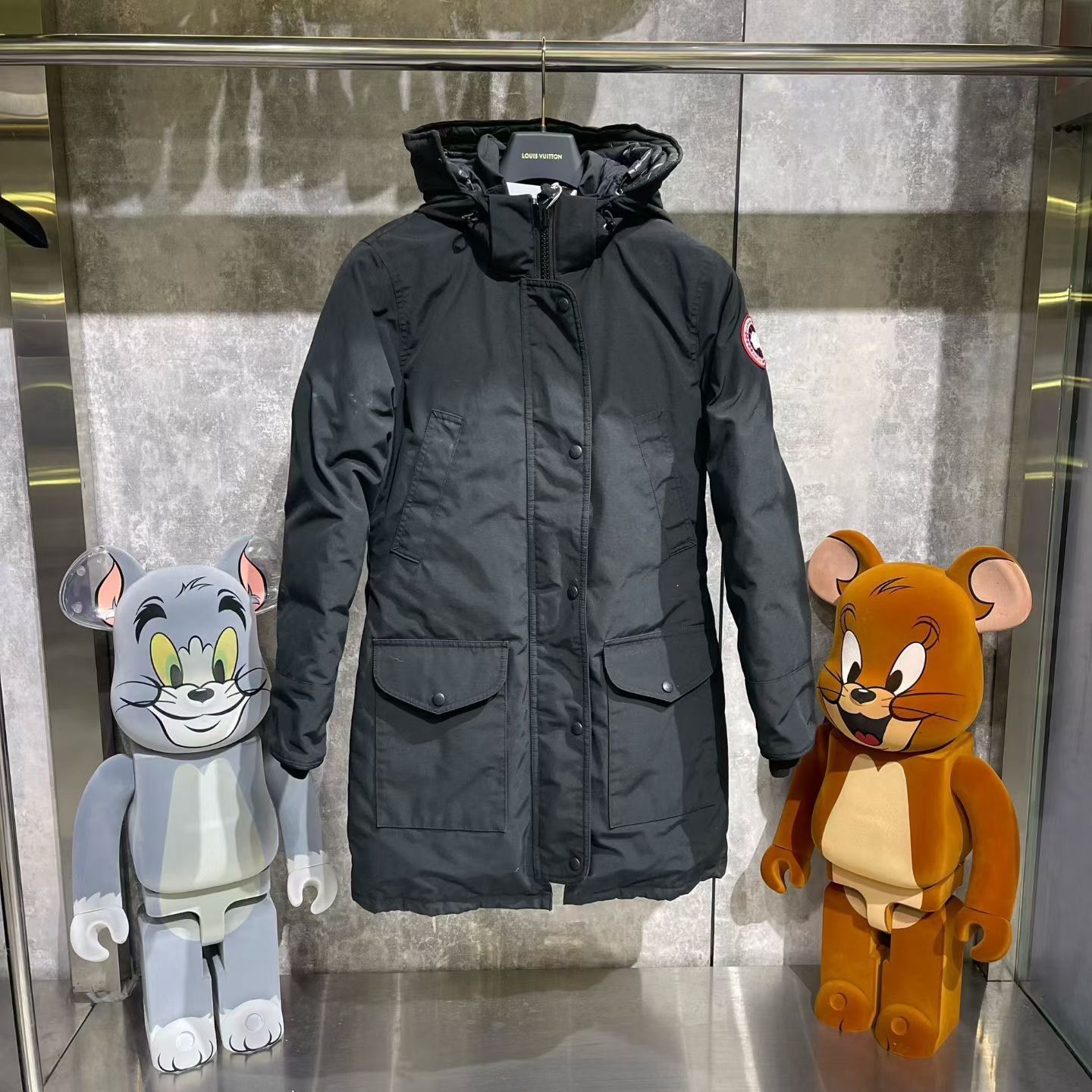 Canada Goose Canada Goose Long Heavy Coat s Men Size US S / EU 44-46 / 1 - 1 Thumbnail
