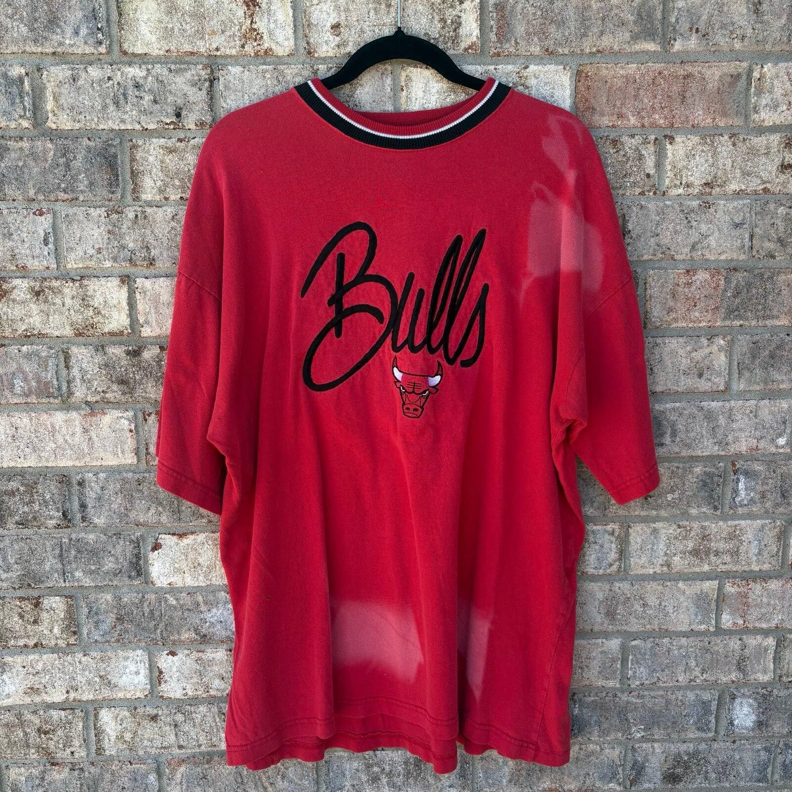 Other Vintage 90s Chicago Bulls ringer Tee Size US XL / EU 56 / 4 - 1 Thumbnail