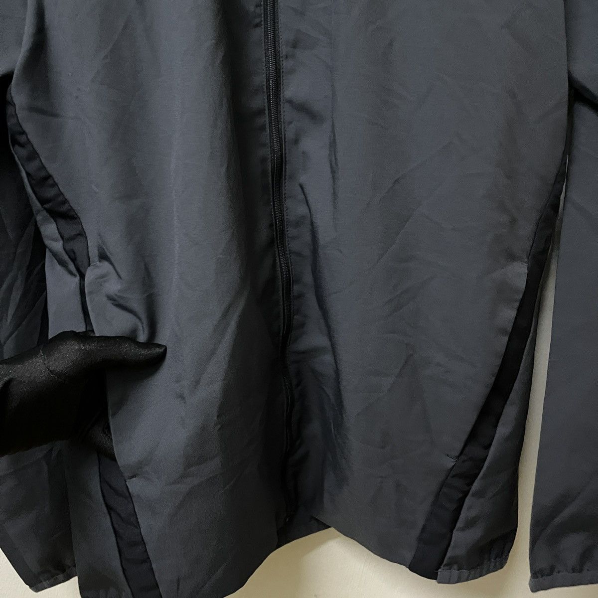 Nike × Vintage Nike Windbreaker Black on Black Size US S / EU 44-46 / 1 - 4 Thumbnail