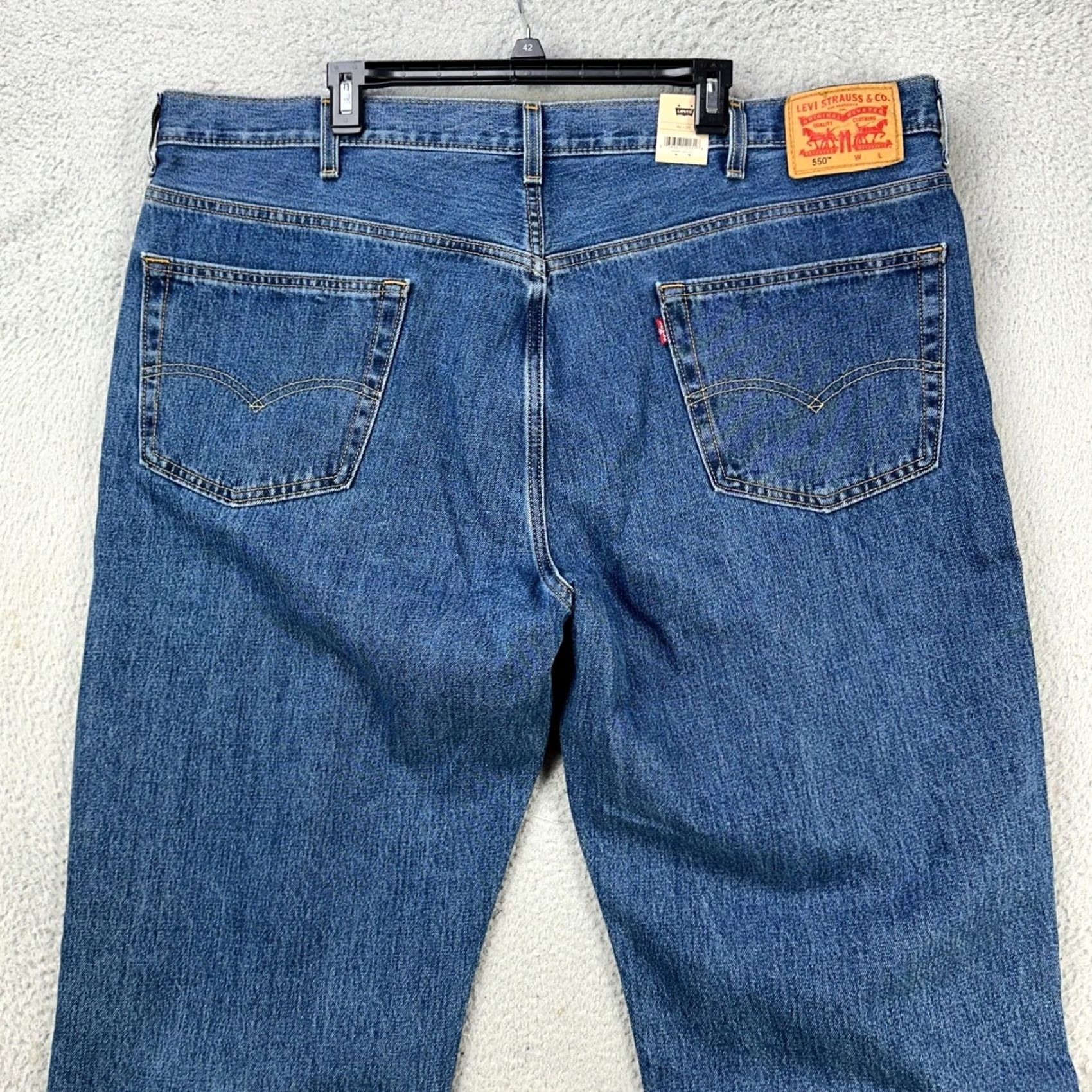 Levi's VINTAGE Levis 550 Jeans Straight Leg Mens 46X29 Blue Dark Washed 5 Pocket Casual NEW Size US 30 / EU 46 - 2 Thumbnail