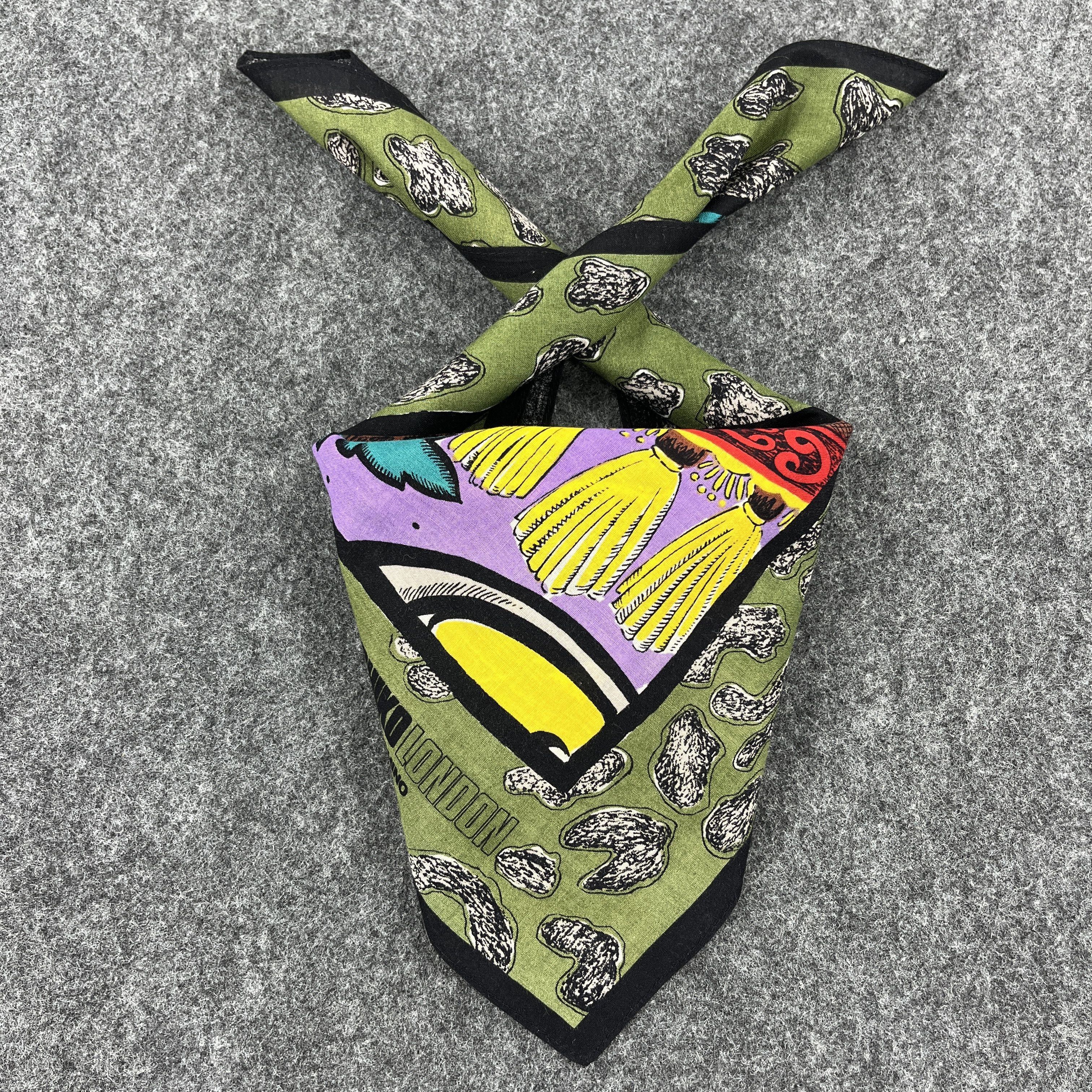 Michiko Koshino × Vintage Michiko Koshino London Handkerchief / Neckerchief B187 Size ONE SIZE - 2 Thumbnail