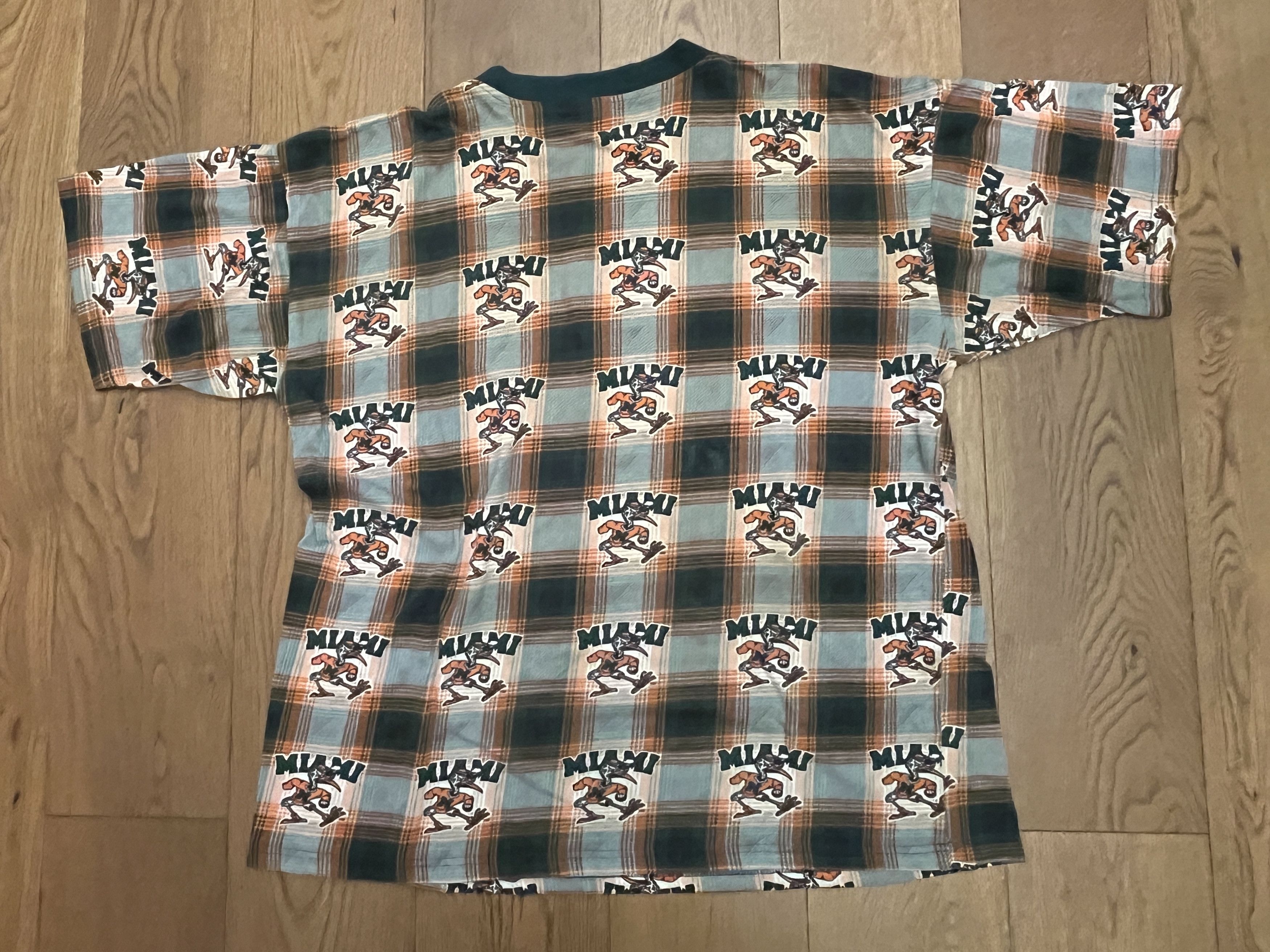 Vintage Vtg 90s University of Miami Hurricanes Plaid AOP Tee XL Size US XL / EU 56 / 4 - 5 Thumbnail