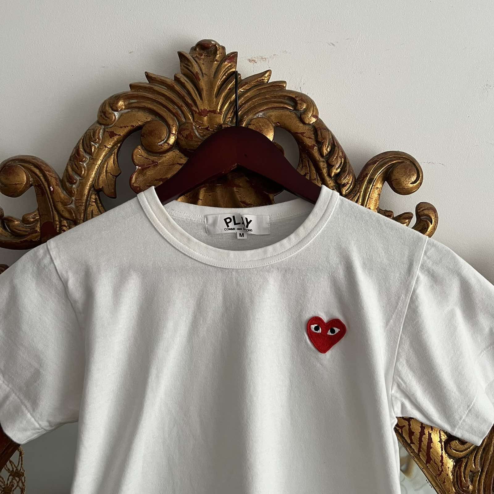 Comme des Garcons Luxury Play Comme Des Garson y2k logo tee Size S / US 4 / IT 40 - 3 Thumbnail