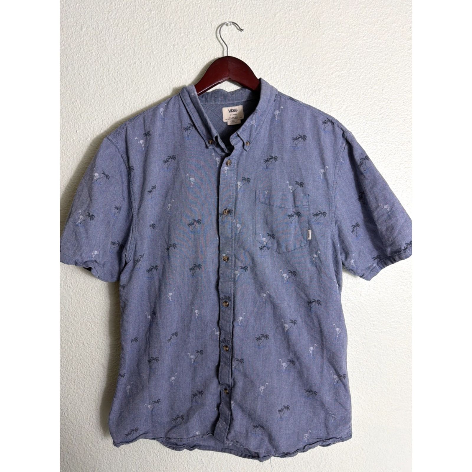 Vans VANS Palm Trees/Flamingo Chambray Button-Down Shirt Mens XL Blue Size US XL / EU 56 / 4 - 2 Thumbnail
