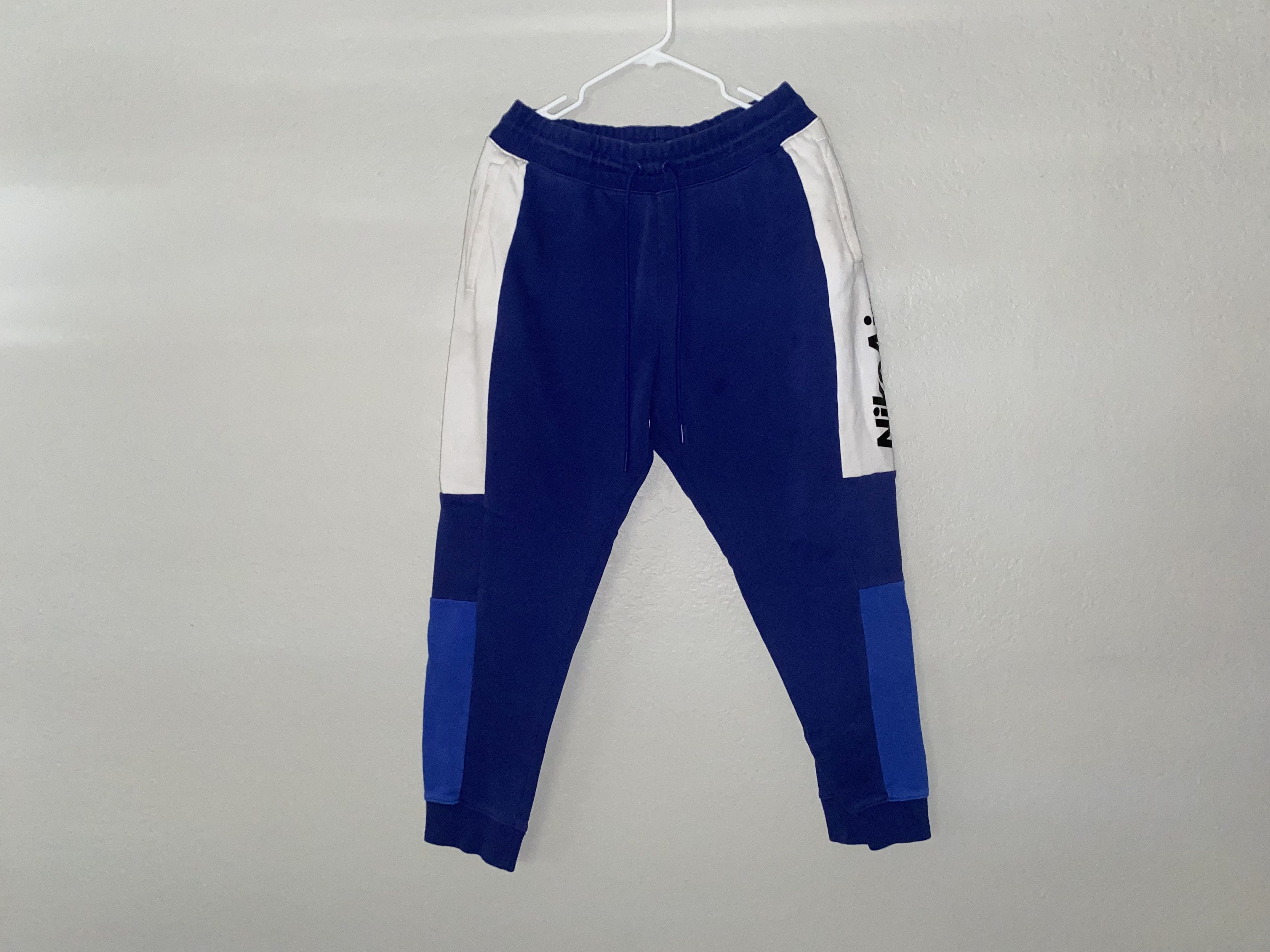 Nike Nike Air Sweatpants Sweat pants Blue white sz LARGE sports S Size US 34 / EU 50 - 1 Thumbnail