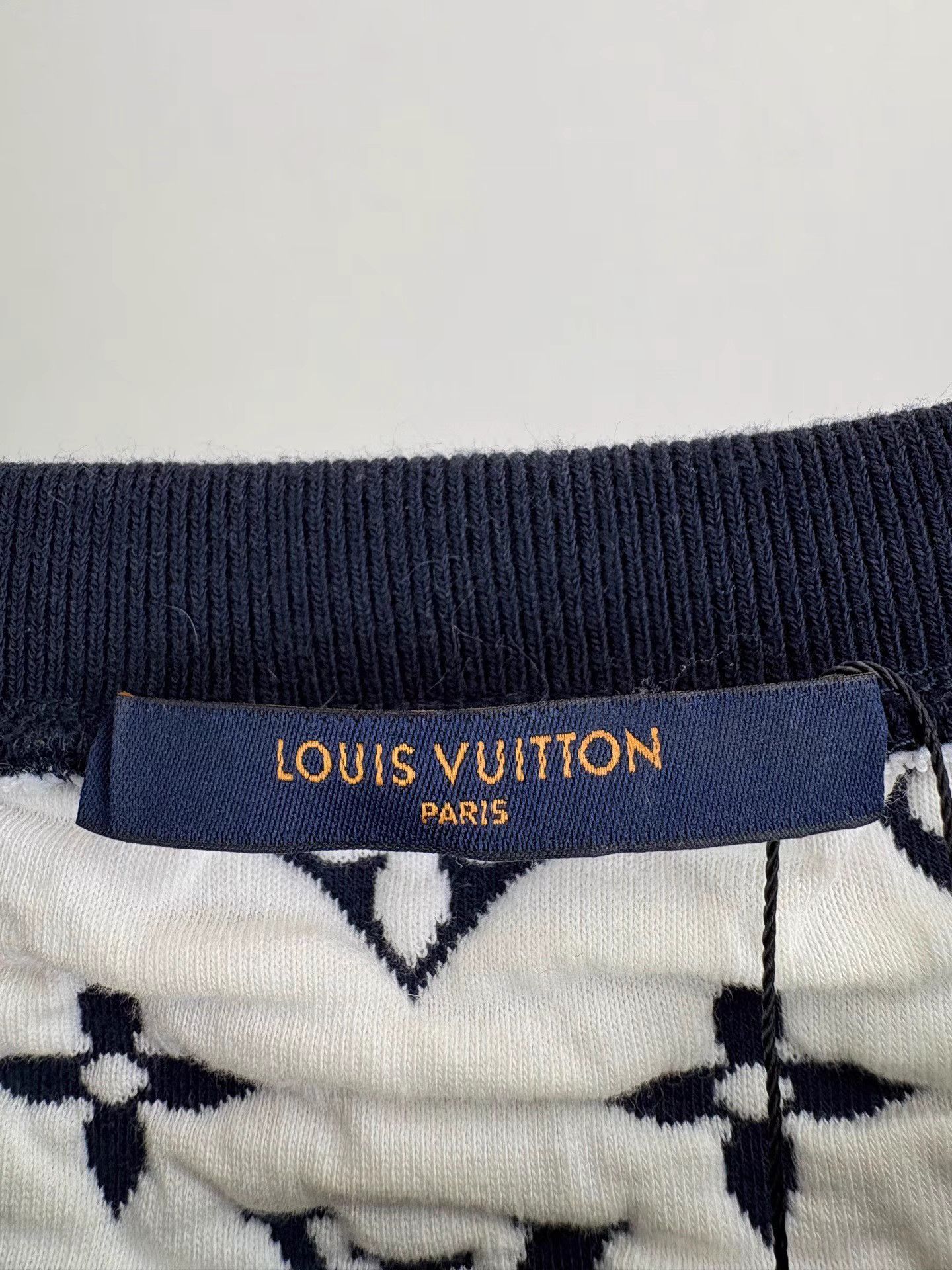 Louis Vuitton LV Monogram Sweatshirt K1 Size US XXL / EU 58 / 5 - 4 Thumbnail